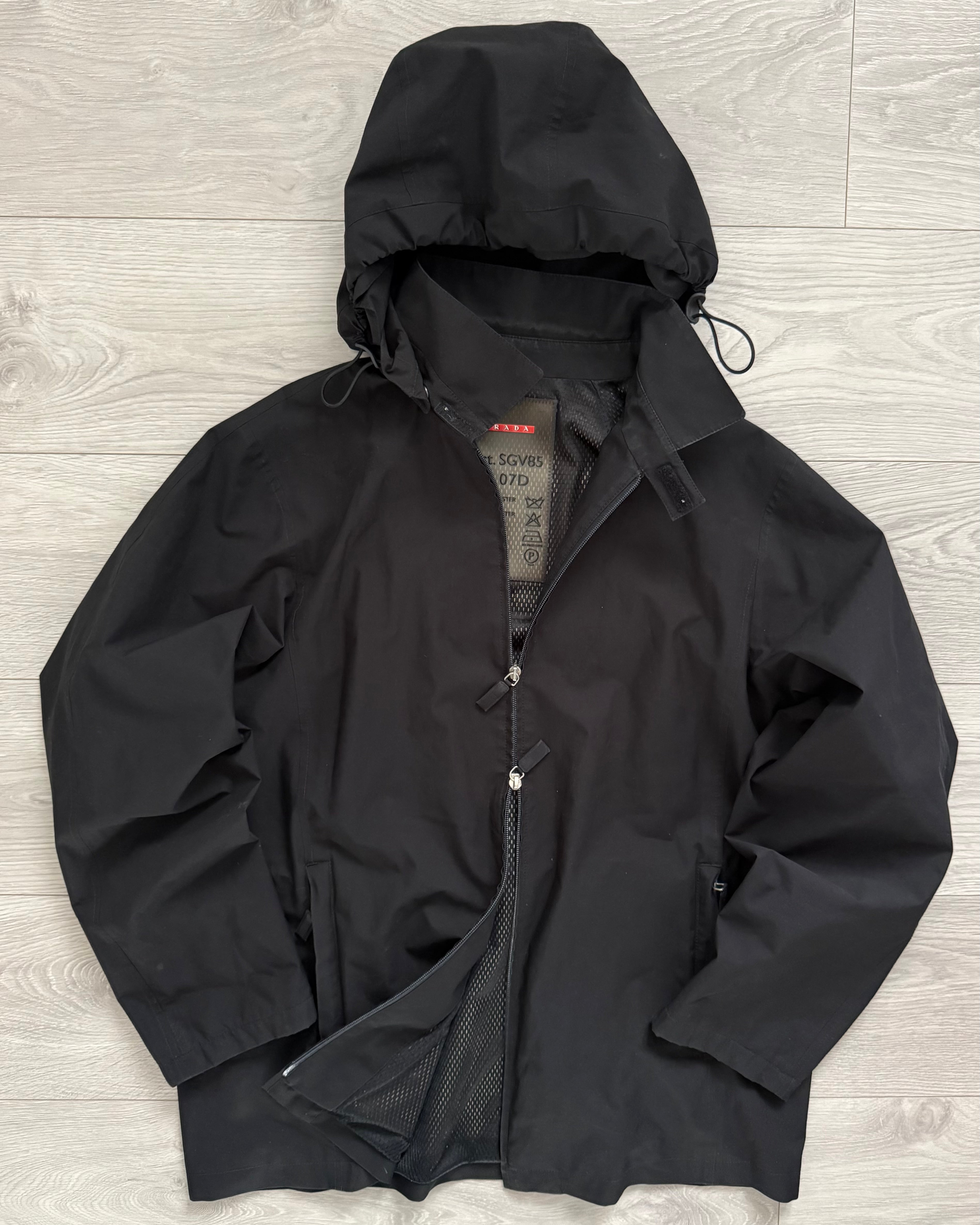 Prada Sport 00s Gore-Tex Technical Jacket - Size M