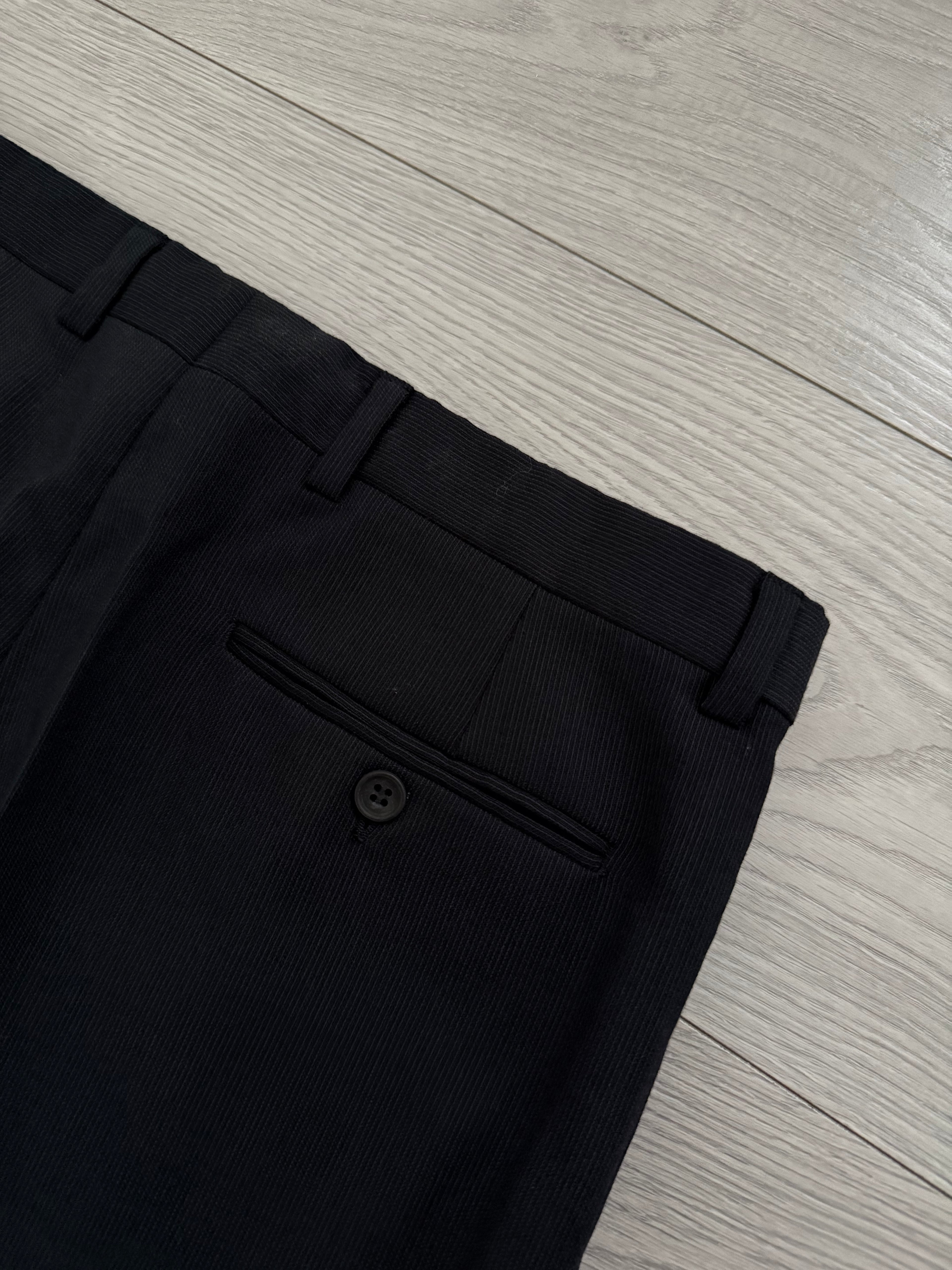 Giorgio Armani 1980s Double Breasted Pleated Wool Suit Black New - Size L Jacket / 32" Waist