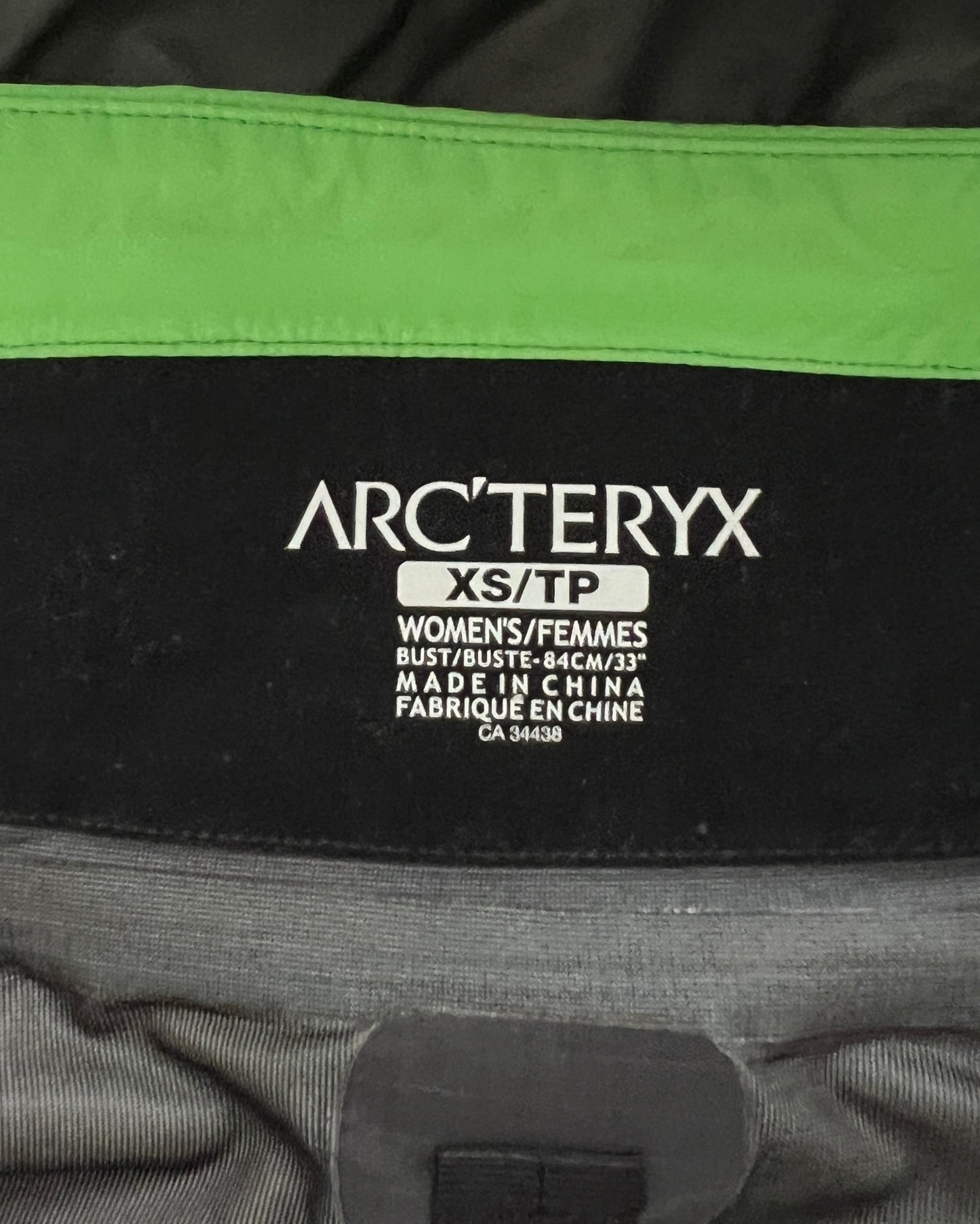 Arcteryx Beta LT Hybrid Gore-Tex Pro Womens Jacket - Size Womens XS