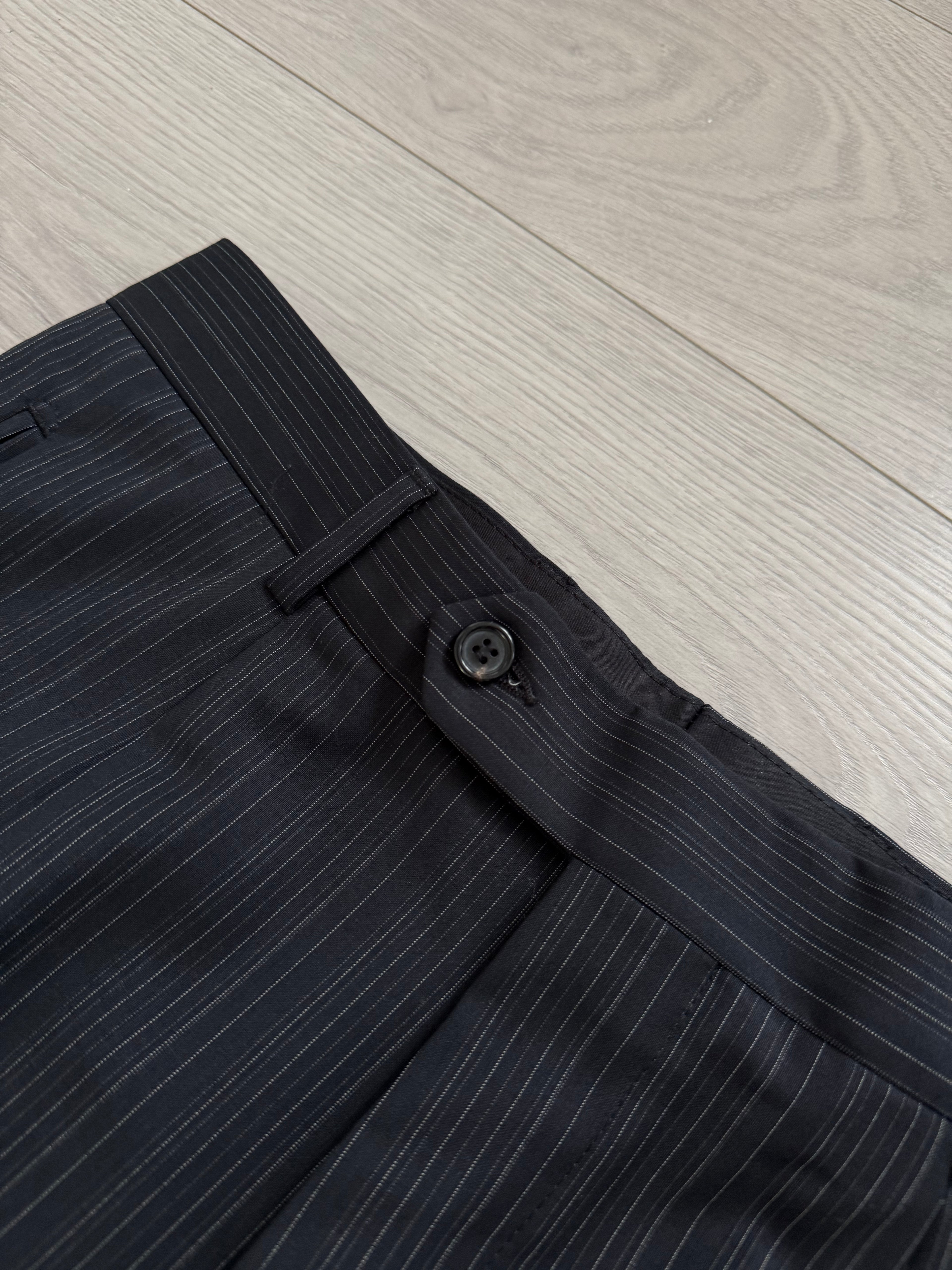 Hugo Boss 1990s 'Sigma' Striped Pleated Wool Suit Made in USA - Size M Jacket / 32" Waist