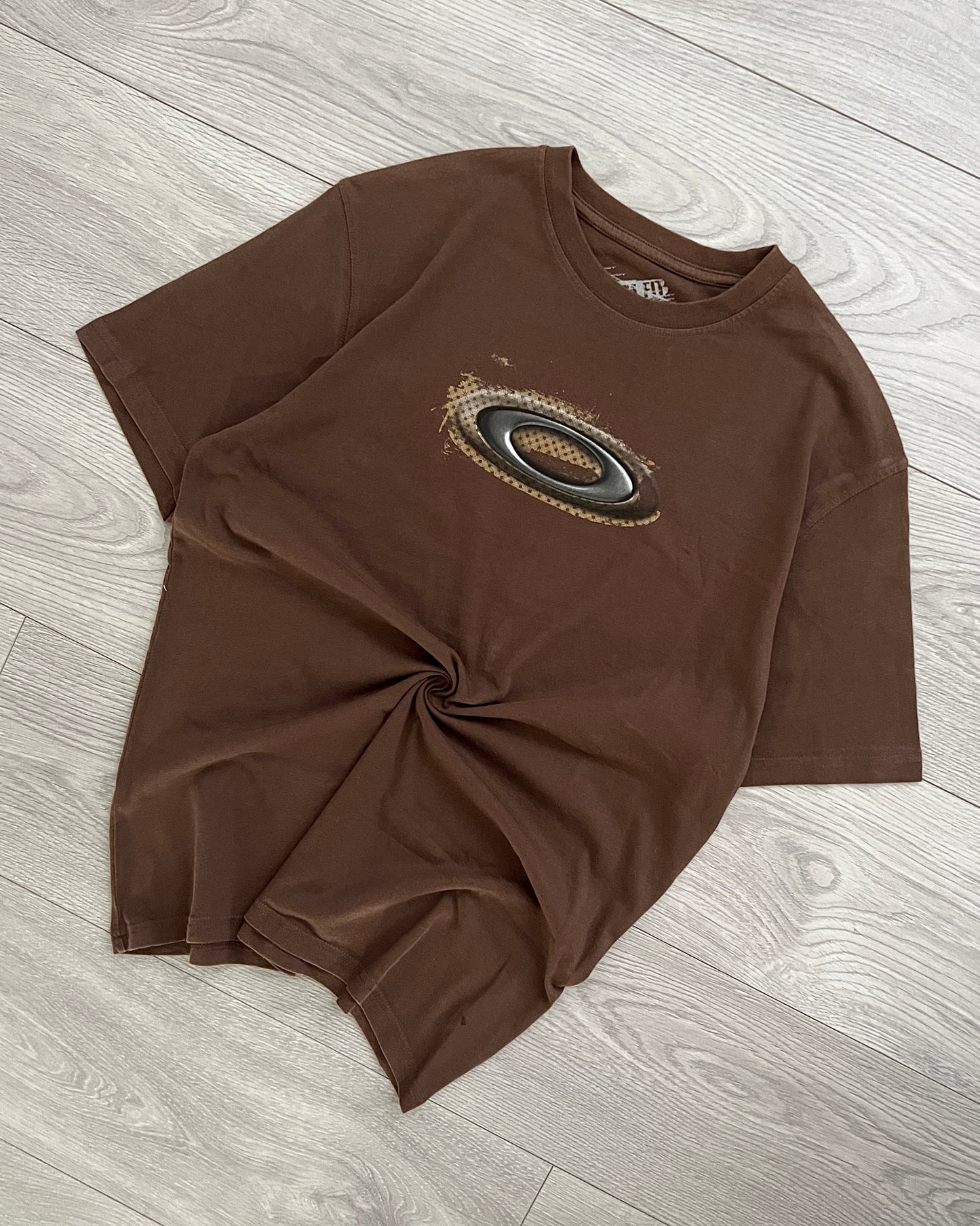 Oakley 00s Icon Logo Brown T-Shirt - Size M