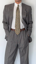 Giorgio Armani Mani 1980s 2B Textured Wool Grey Pleated Suit - Size M Jacket / 32" Waist