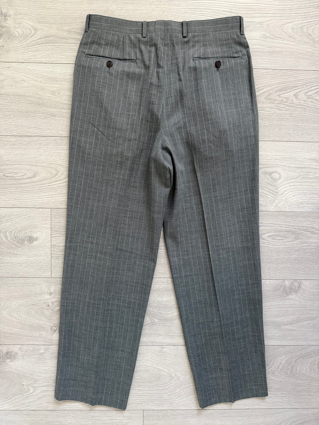 Dior 1980s Peak Lapel Double Breasted Pleated Grey Pinstriped Lightweight Suit - Size L Jacket / 33" Waist