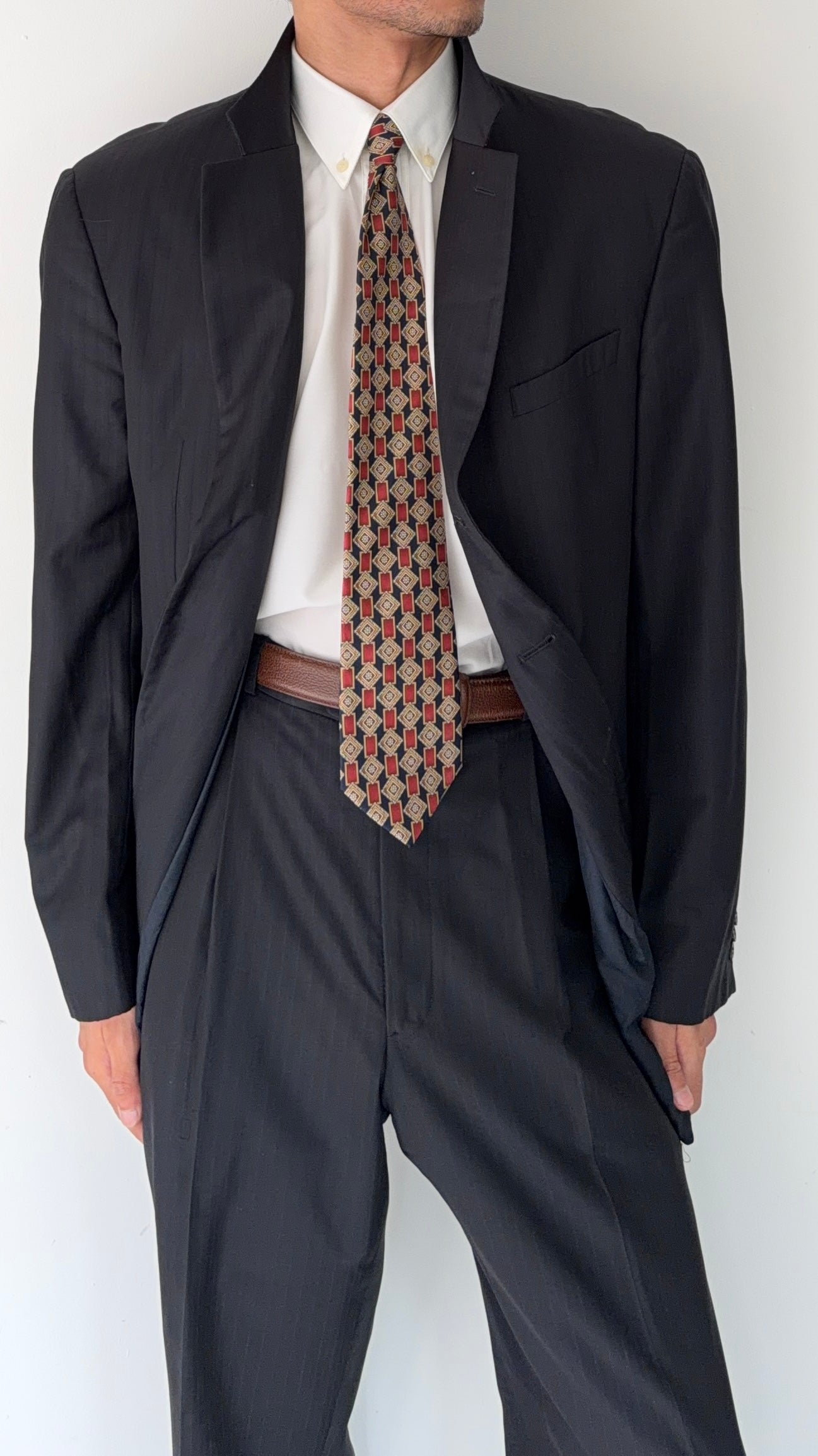 Armani 1990s 3B Pleated Wool Suit Navy - Size XL Jacket / 34" Waist
