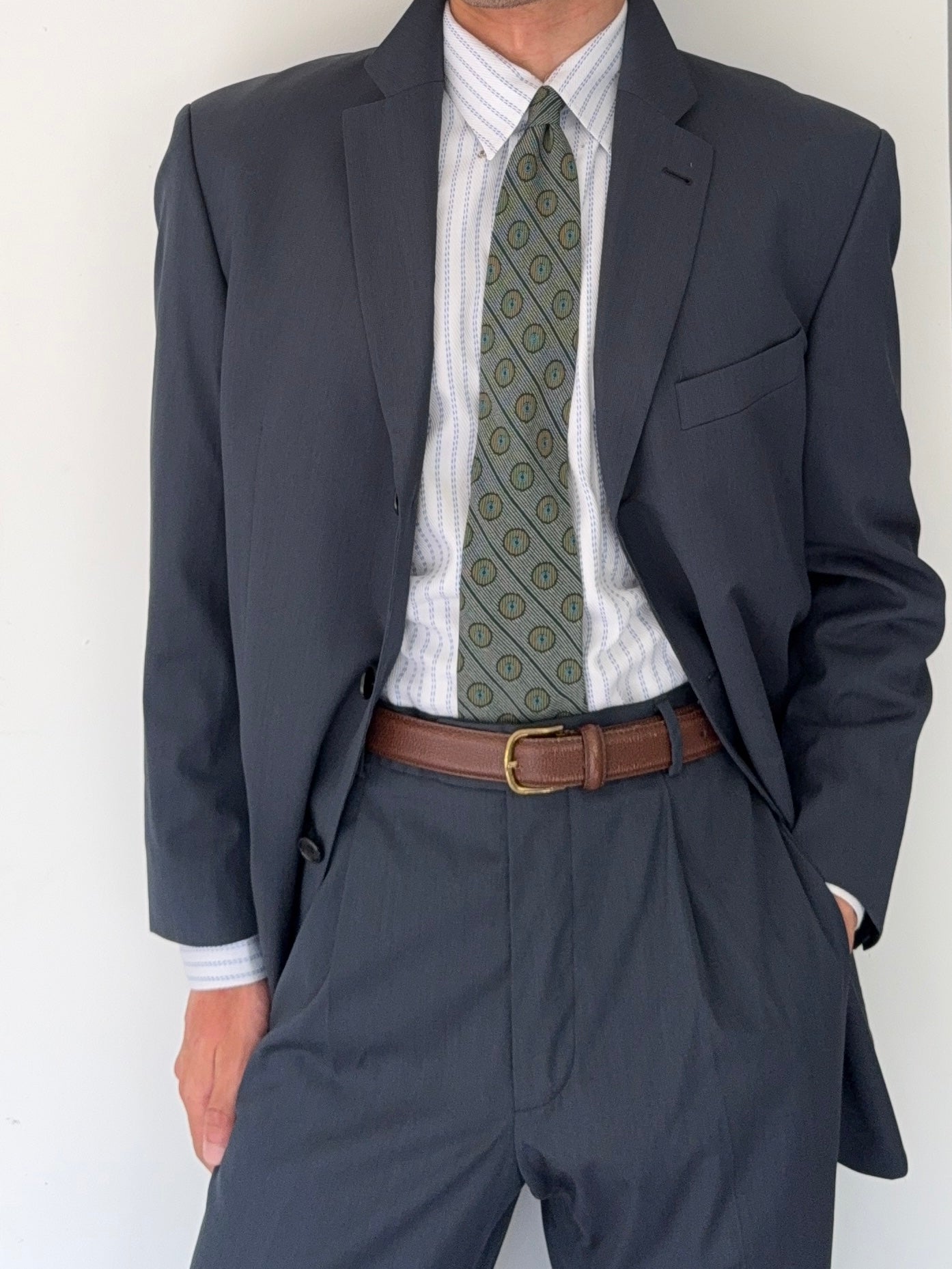 Hugo Boss 1980s 3B Gunmetal Blue Pleated Wool Suit - Size L Jacket / 34" Waist