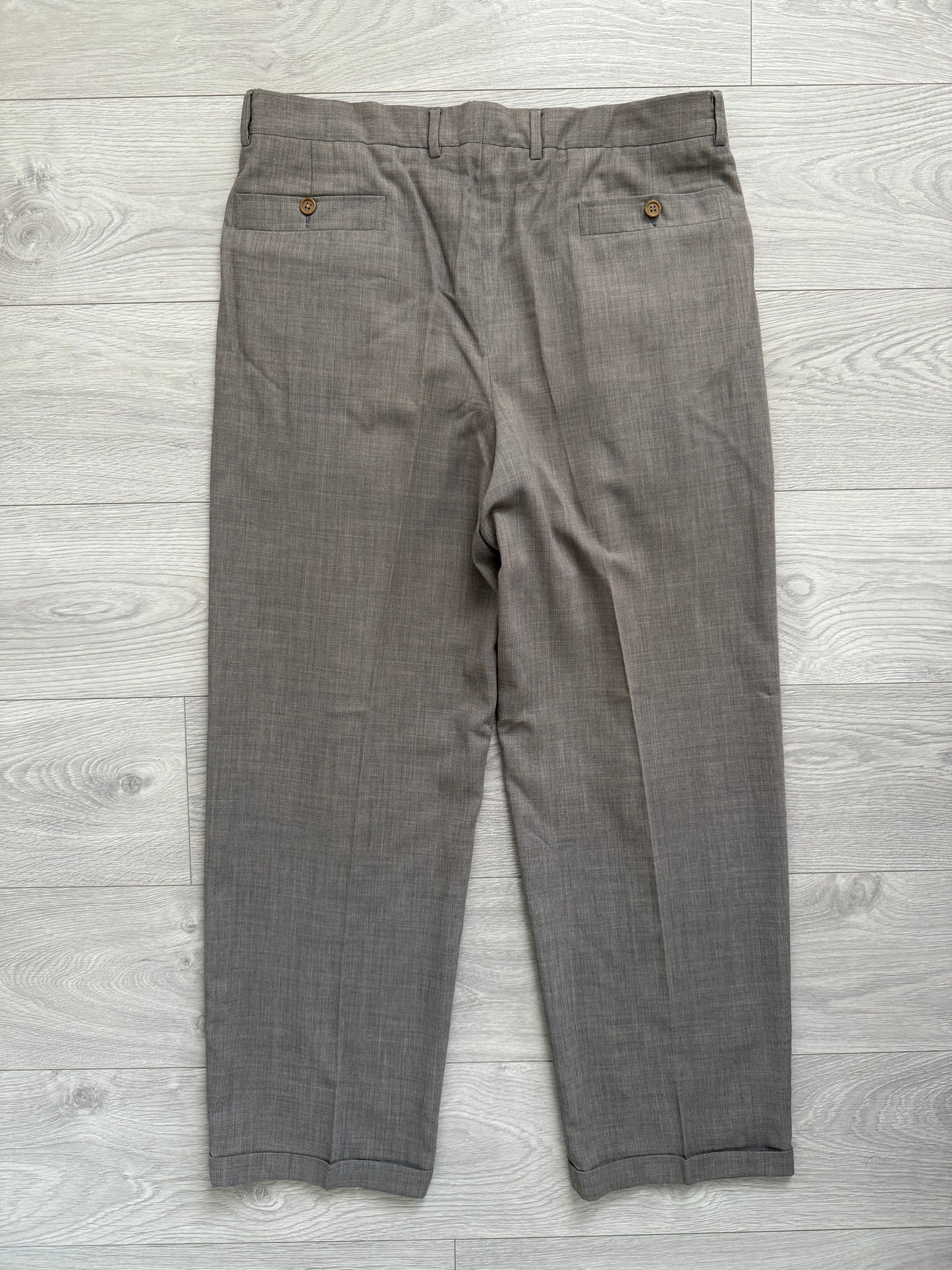 Giorgio Armani 1990s Pleated Wool Suit - Size L Jacket / 32" Waist