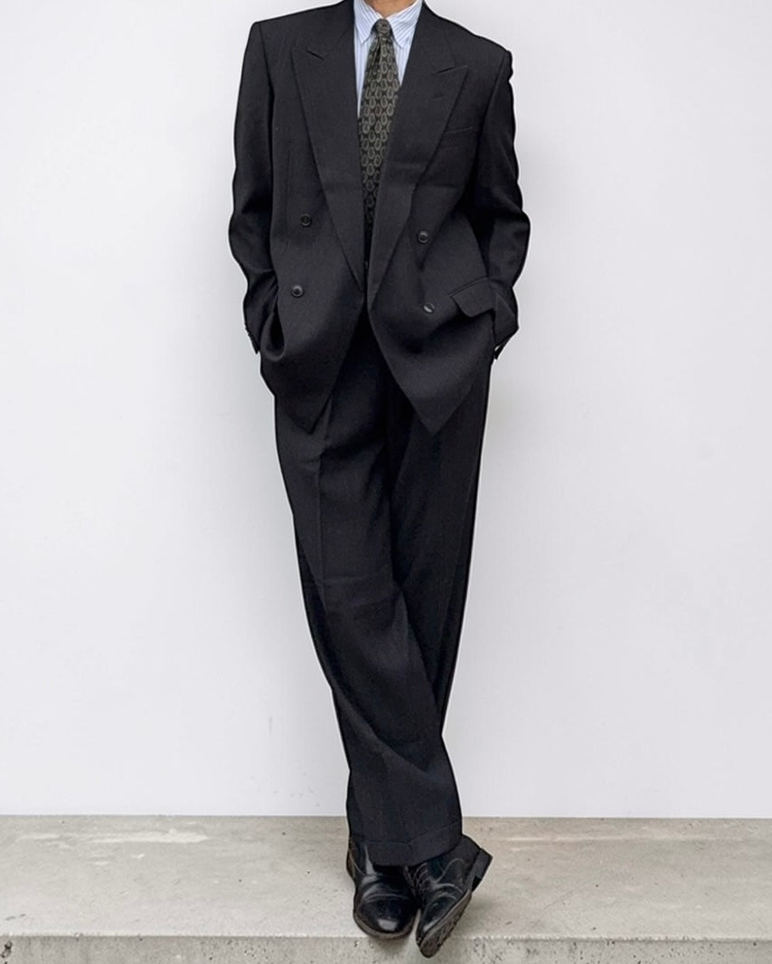 Giorgio Armani 1980s Double Breasted Pleated Wool Charcoal Grey Suit - Size XL Jacket / 34" Waist