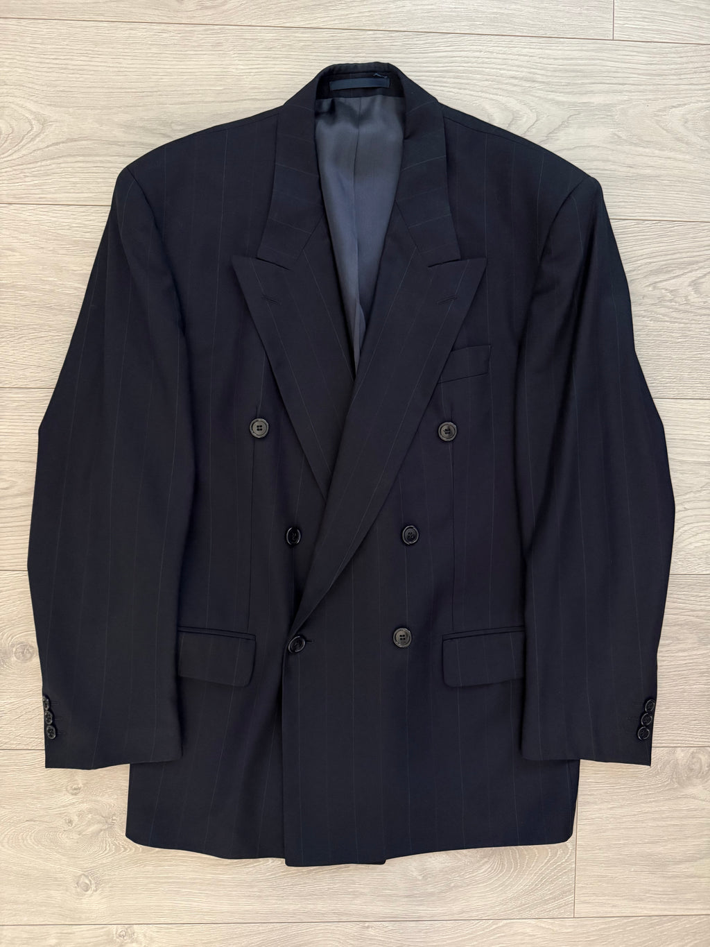 Hugo Boss 1980s 'Mitford' Peaked Lapel Double Breasted Pleated Wool Suit - Size M Jacket / 32" Waist
