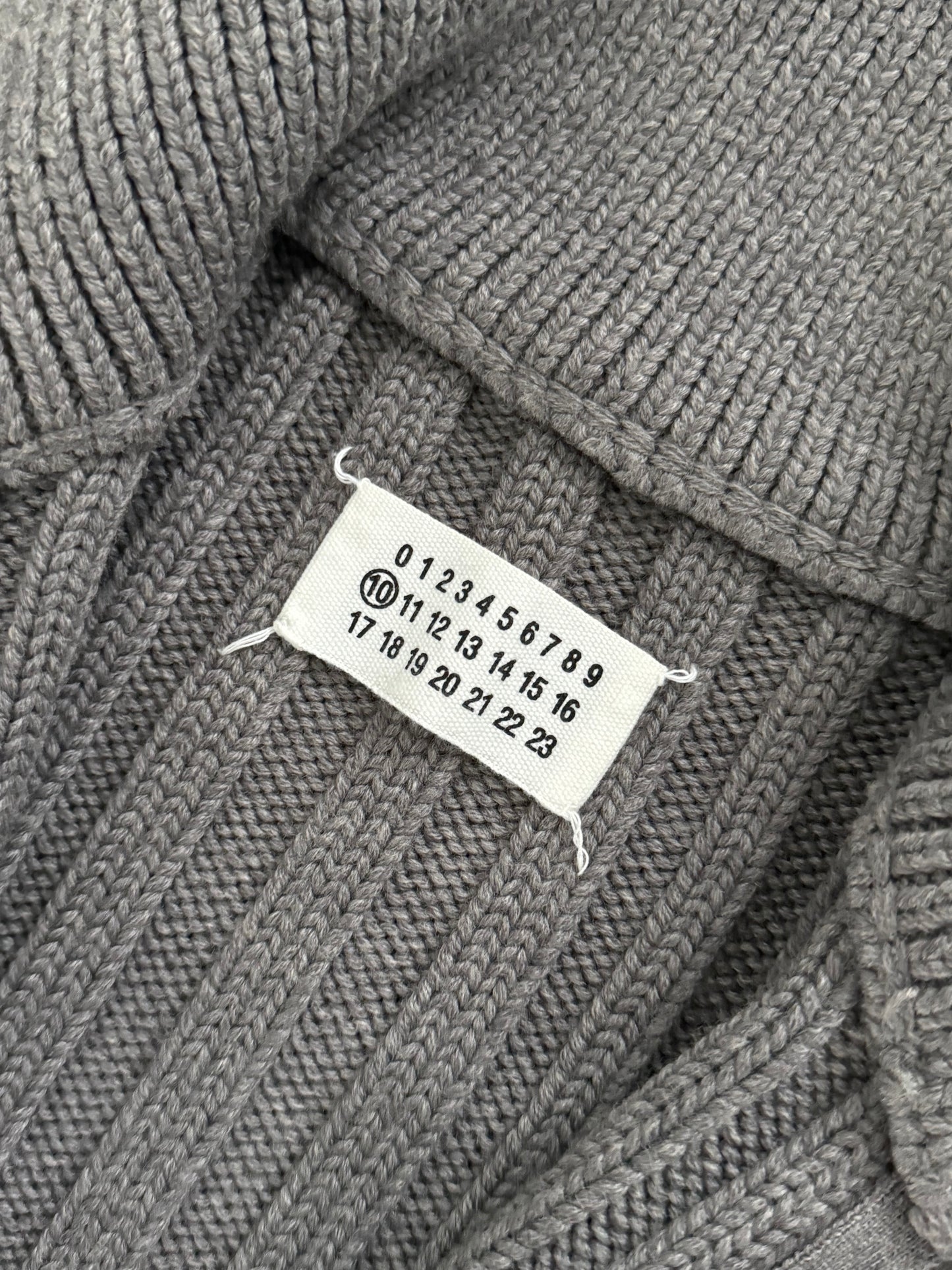 Maison Martin Margiela FW2011 Heavy Knit Ribbed Vest - Size M