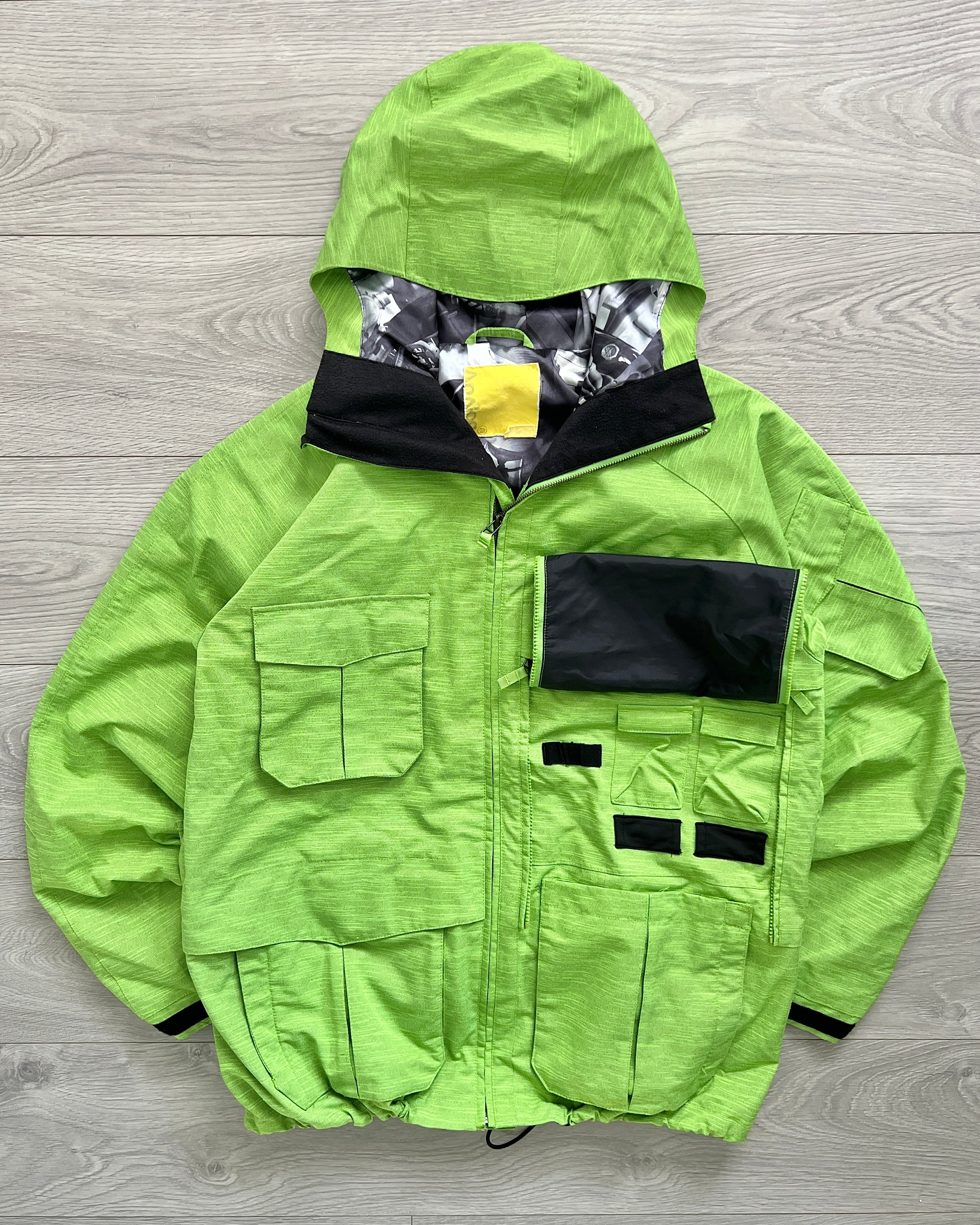 Burton Analog 00s Hidden Pocket Waterproof Tech Jacket