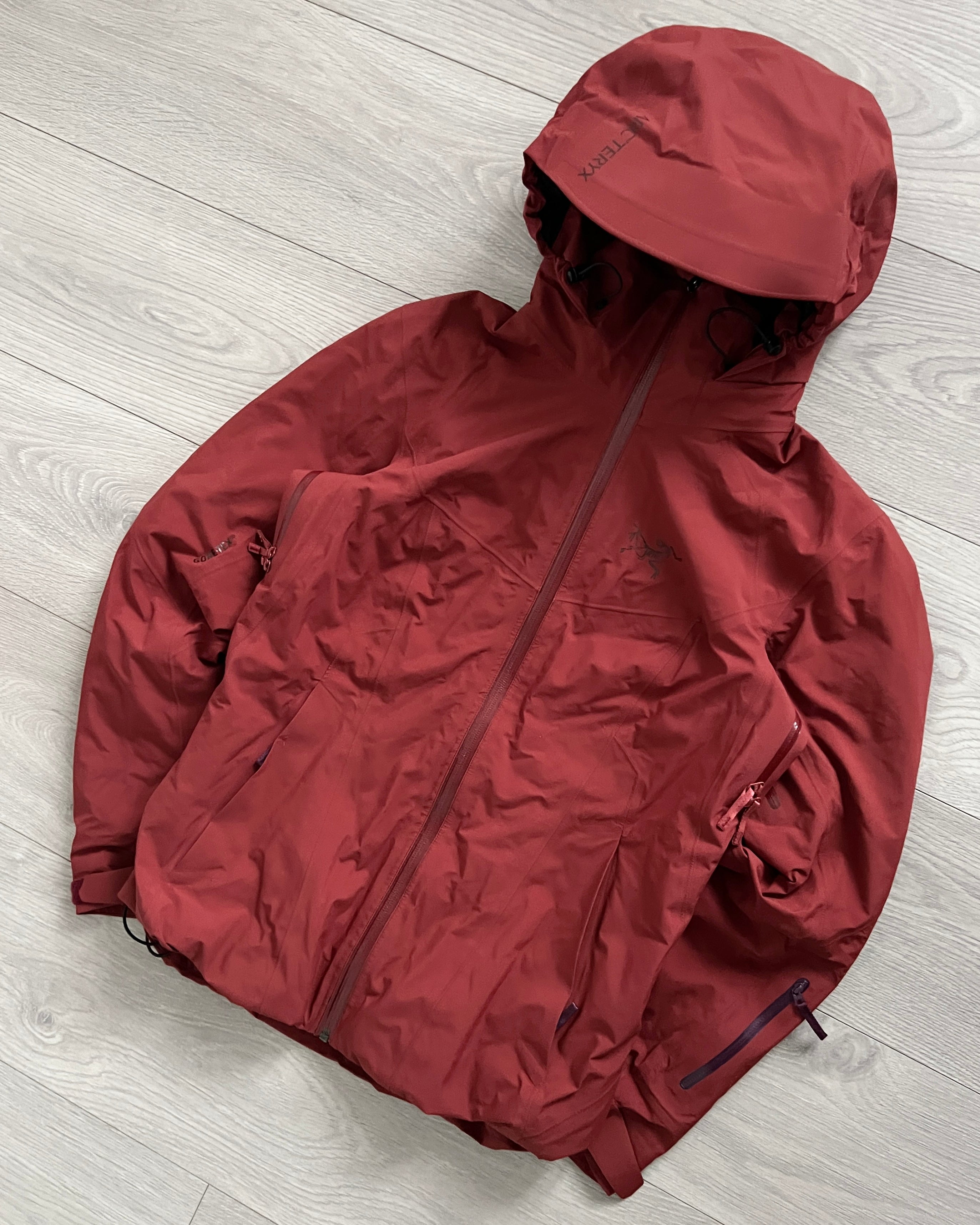 Arcteryx hotsell tiya jacket