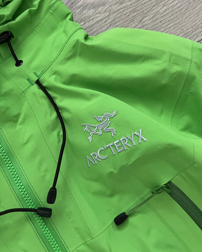 Arcteryx Beta LT Hybrid Gore-Tex Pro Womens Jacket - Size Womens XS