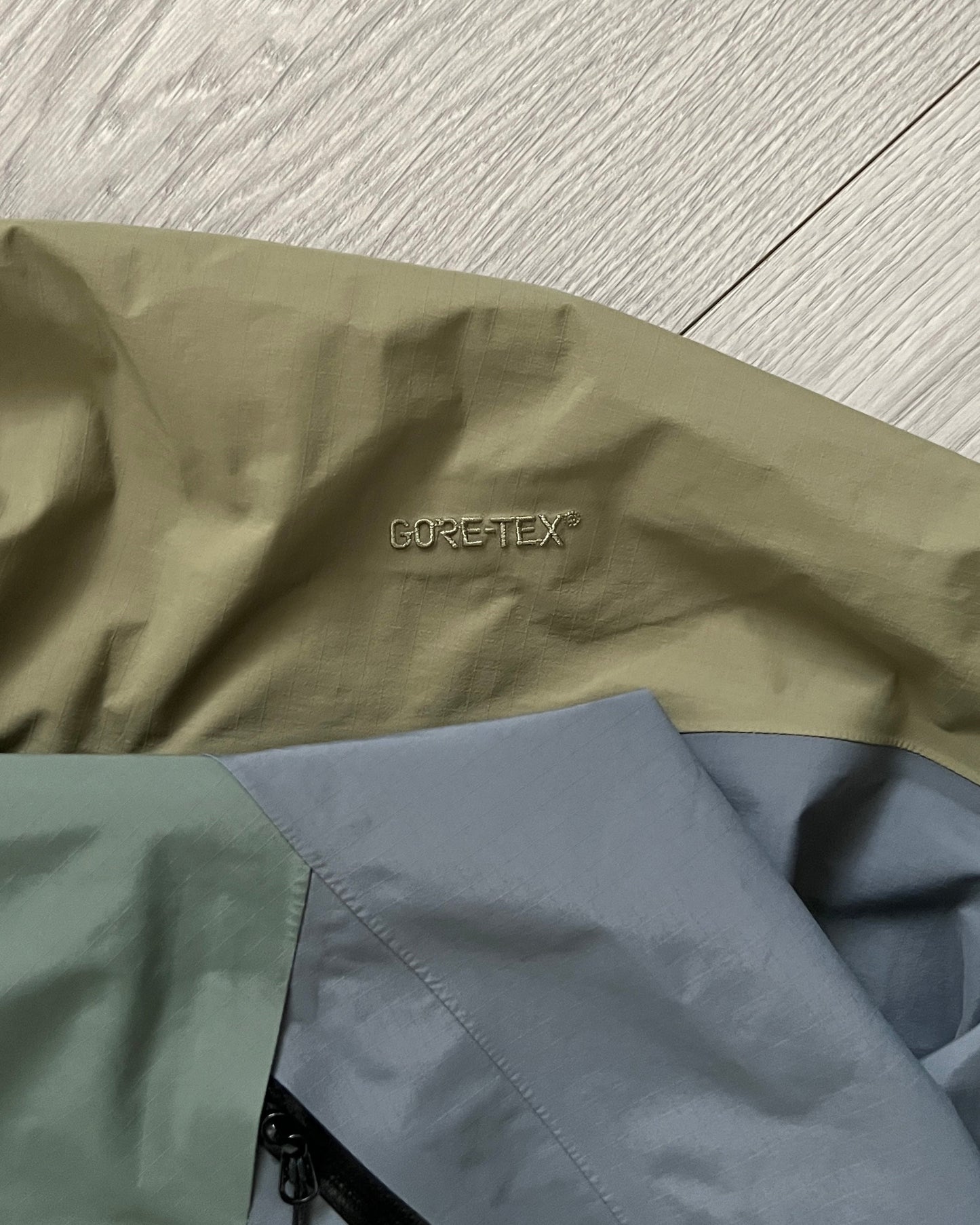 Arcteryx Beams SS2017 Beta Gore-Tex Patchwork Jacket - Size S