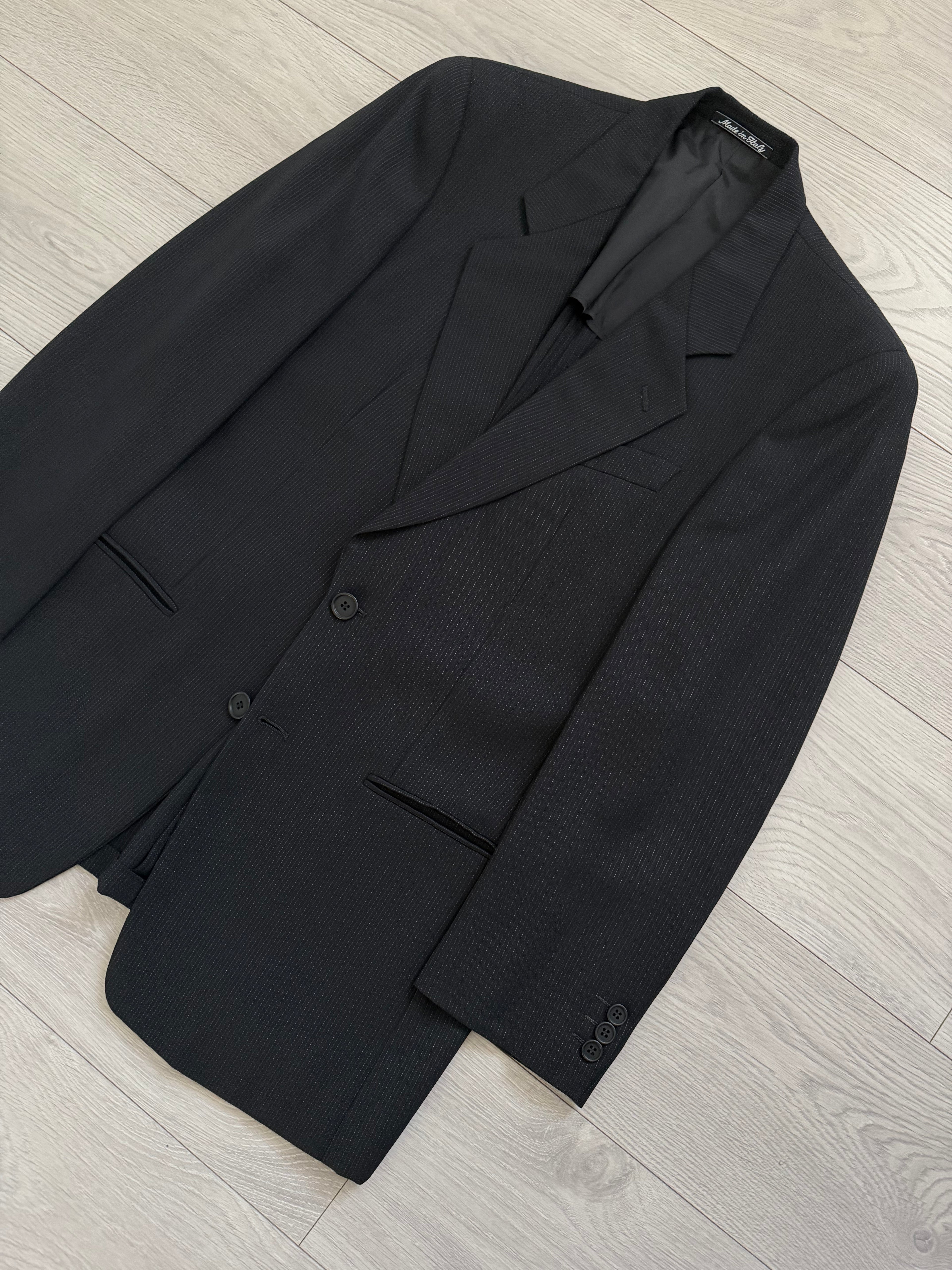 Giorgio Armani 1980s 2B Double Pleat Lightweight Textured Black Wool Suit - Size S Jacket / 30" Waist