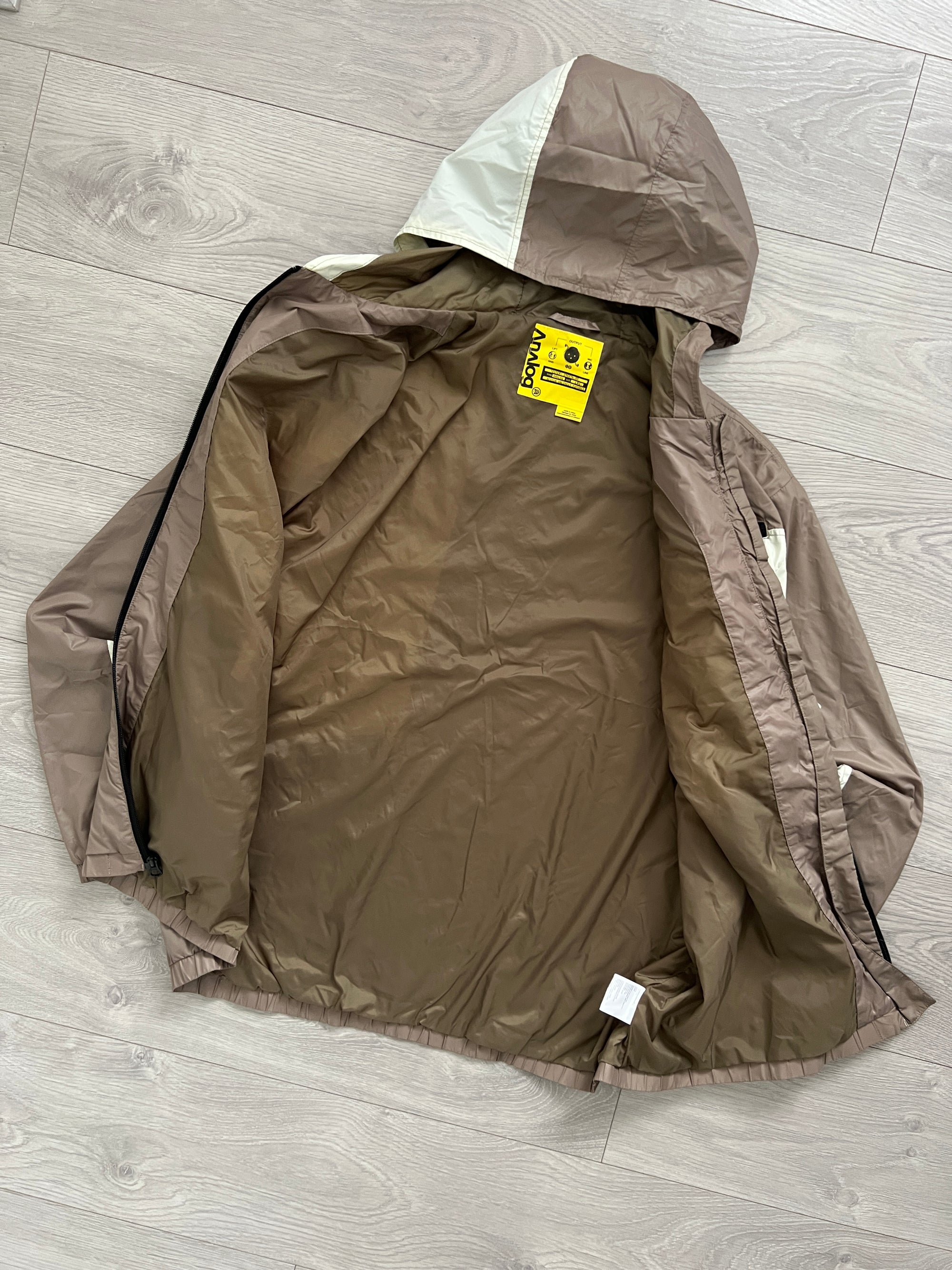 Burton Analog 2004 Multipocket Technical Nylon Jacket - Size L