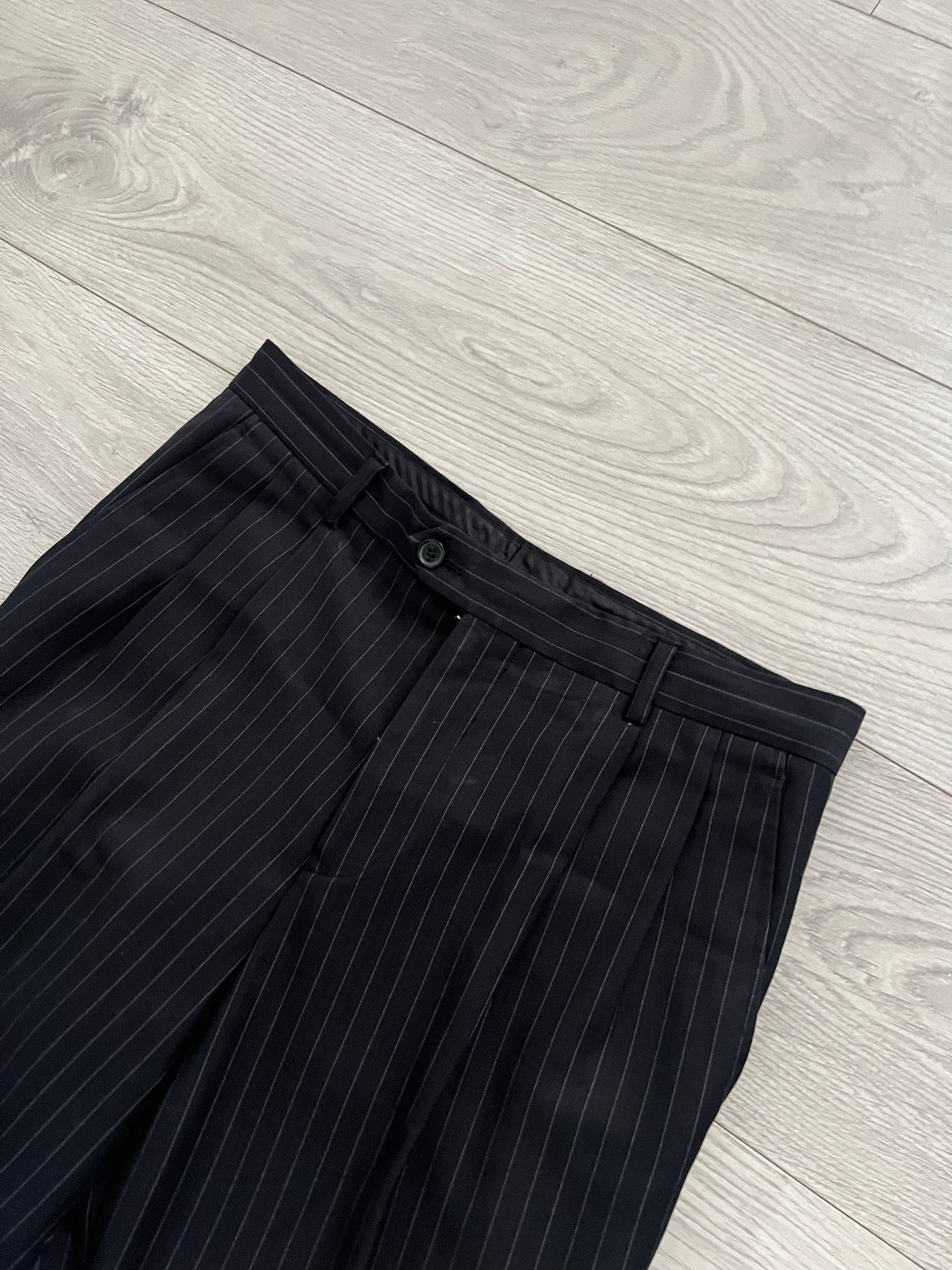 Armani 1990s Striped Pleated Relaxed Suit - Size S Jacket / 30" Waist