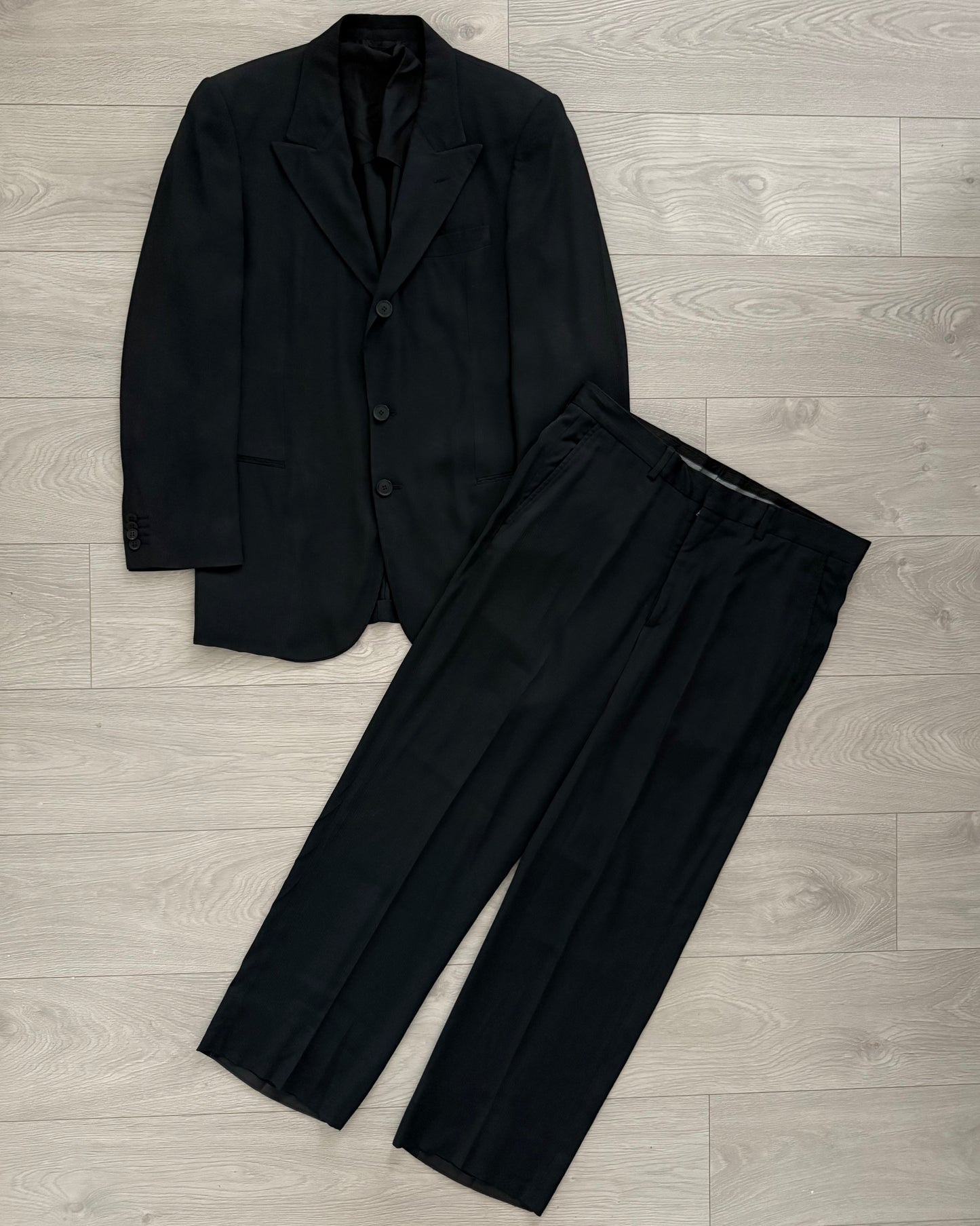 Giorgio Armani 1990s Black Pleated Wool Suit - Size L Jacket / 36" Waist