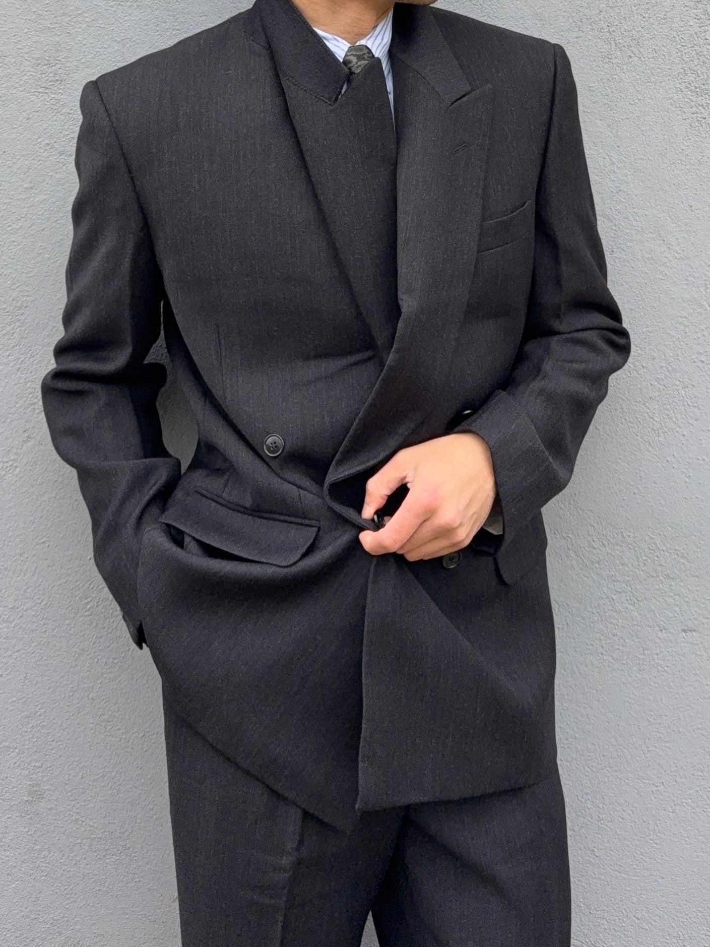 Giorgio Armani 1980s Double Breasted Pleated Wool Charcoal Grey Suit - Size XL Jacket / 34" Waist