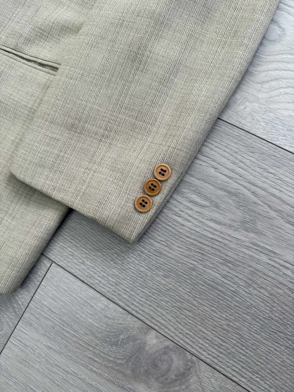 Paul Smith 1990s 2B Wool Silk Ecru Pleated Suit - Size S Jacket / 31" Waist