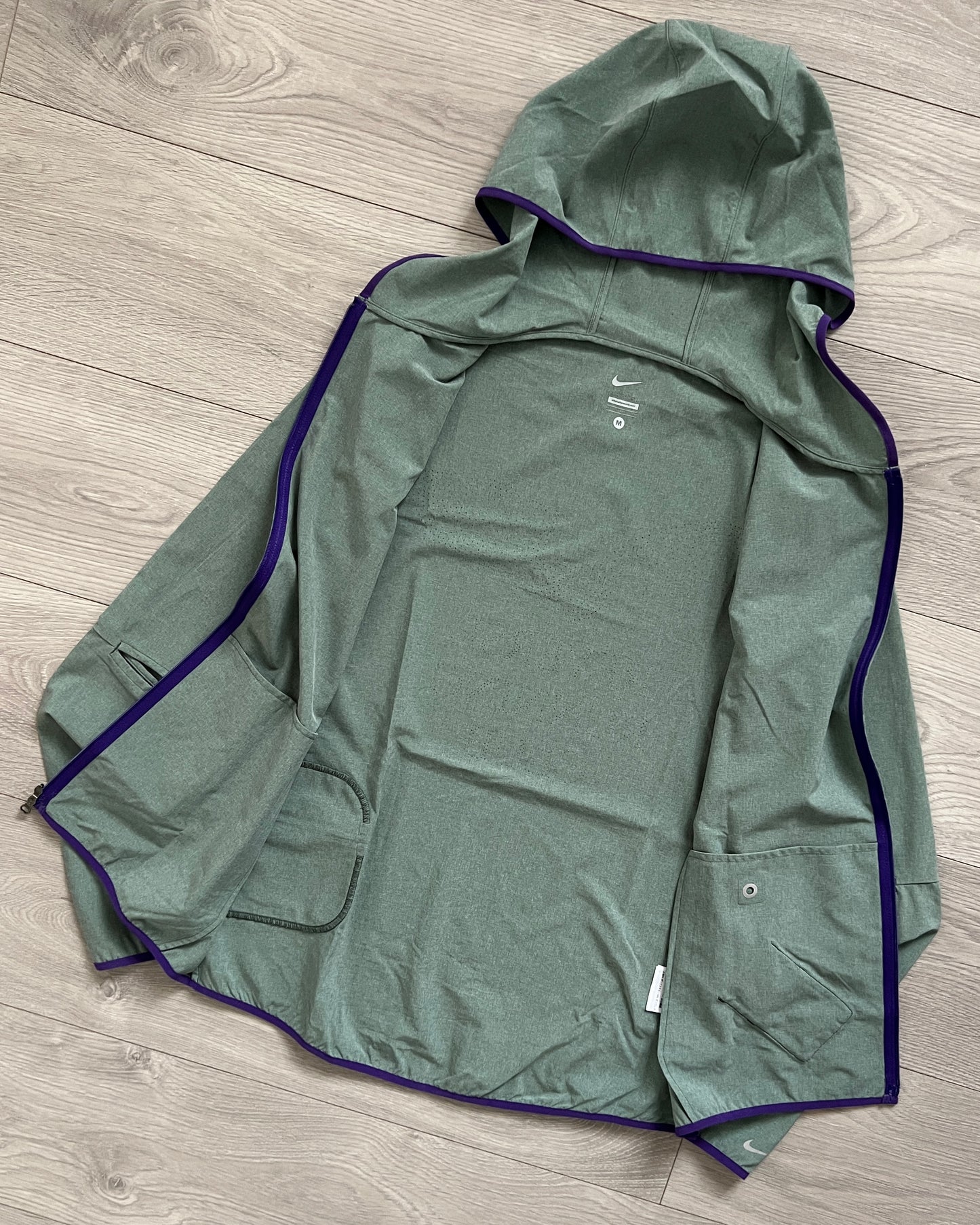 Nike Gyakusou FW15' Reverse Run Club Perforated Sleeve Vent Jacket - Size M