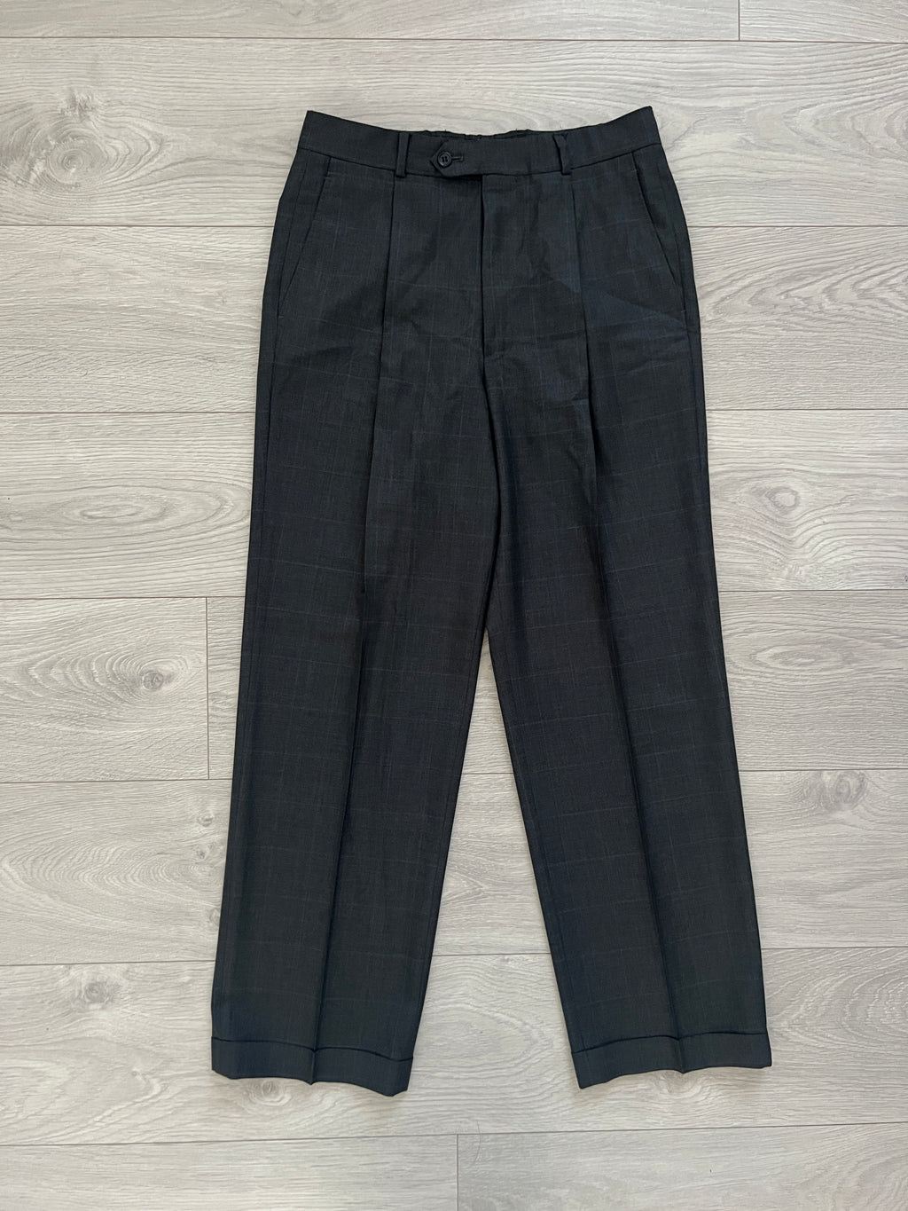 Armani 1990s Double-Breasted Relaxed Pleated Suit - Size S Jacket / 30" Waist