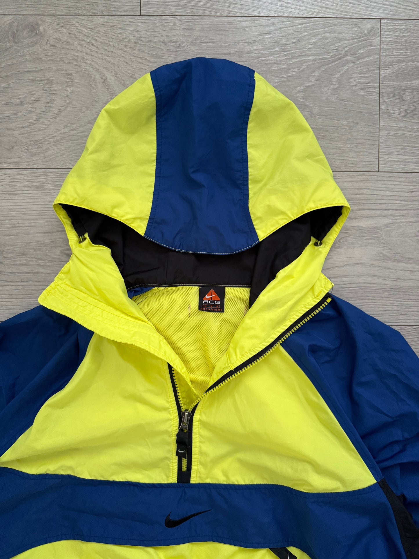 Nike ACG 00s Lungs Era Technical Anorak - Size M