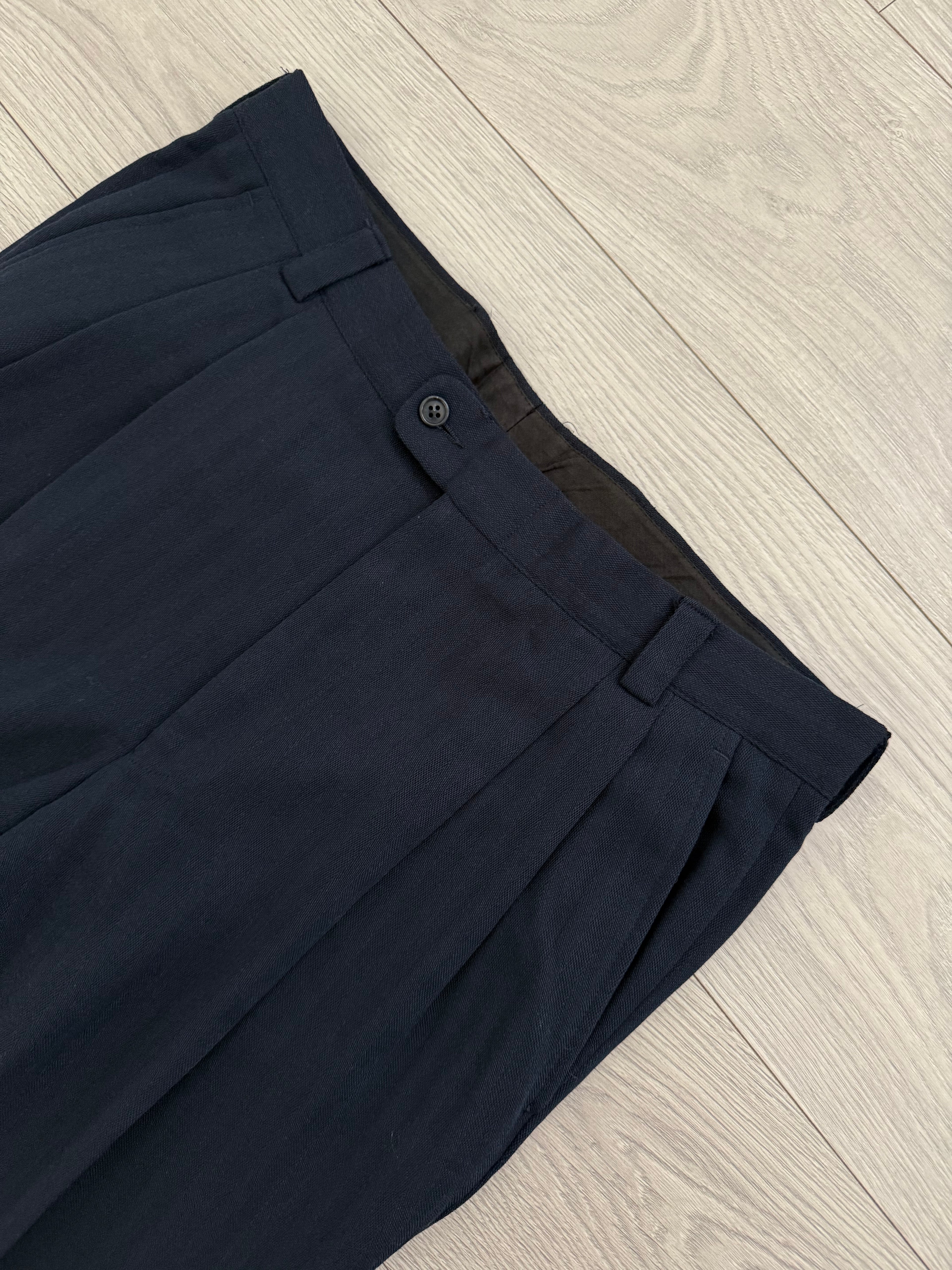 Versace 1980s 2B Double Pleat Herringbone Wool Navy Suit - Size XL Jacket / 36" Waist
