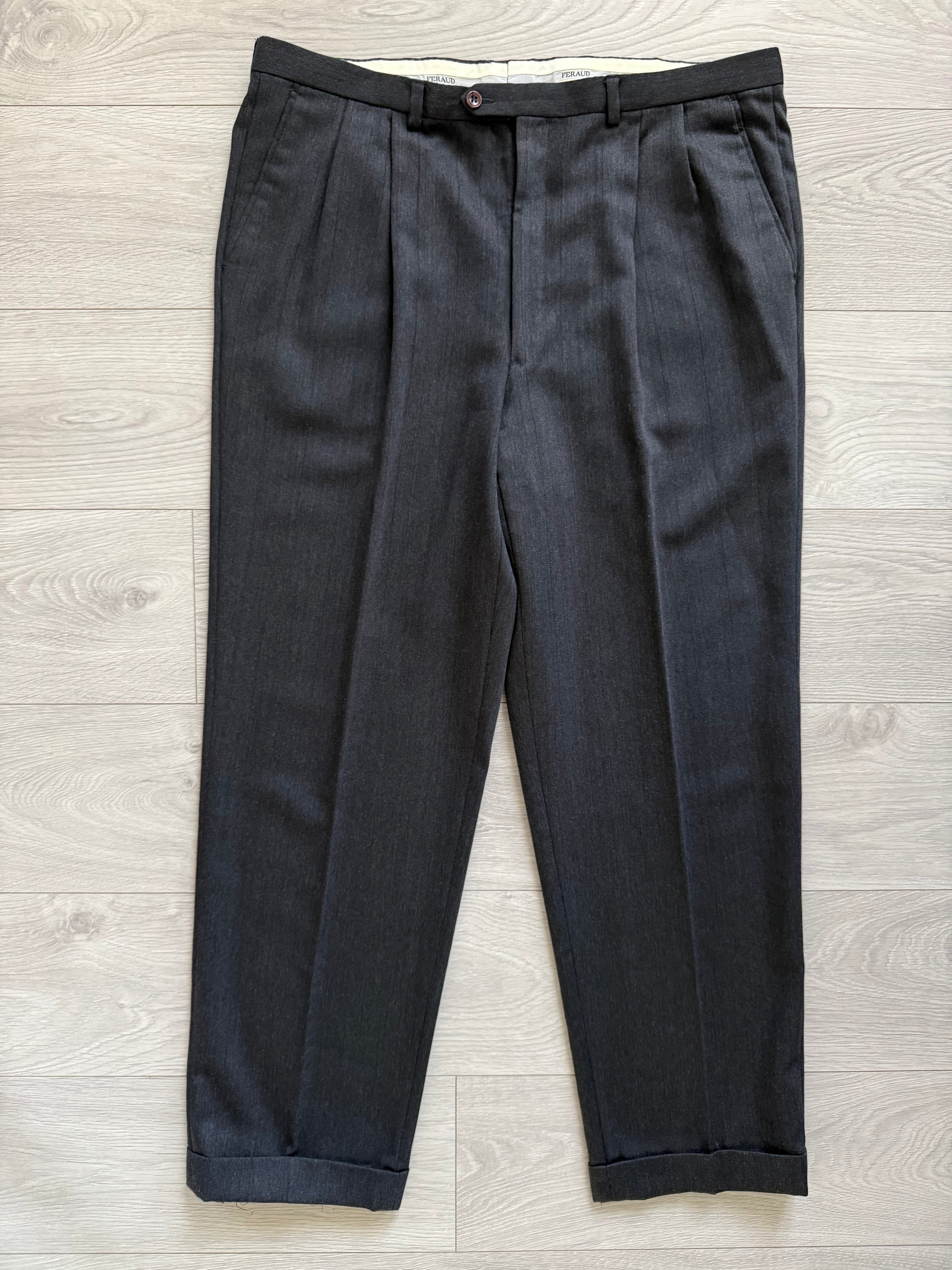 Louis Feraud Armani 1980s Peaked Lapel Double Breasted Pleated Pure New Wool Charcoal Grey Suit - Size XXL Jacket / 40" Waist