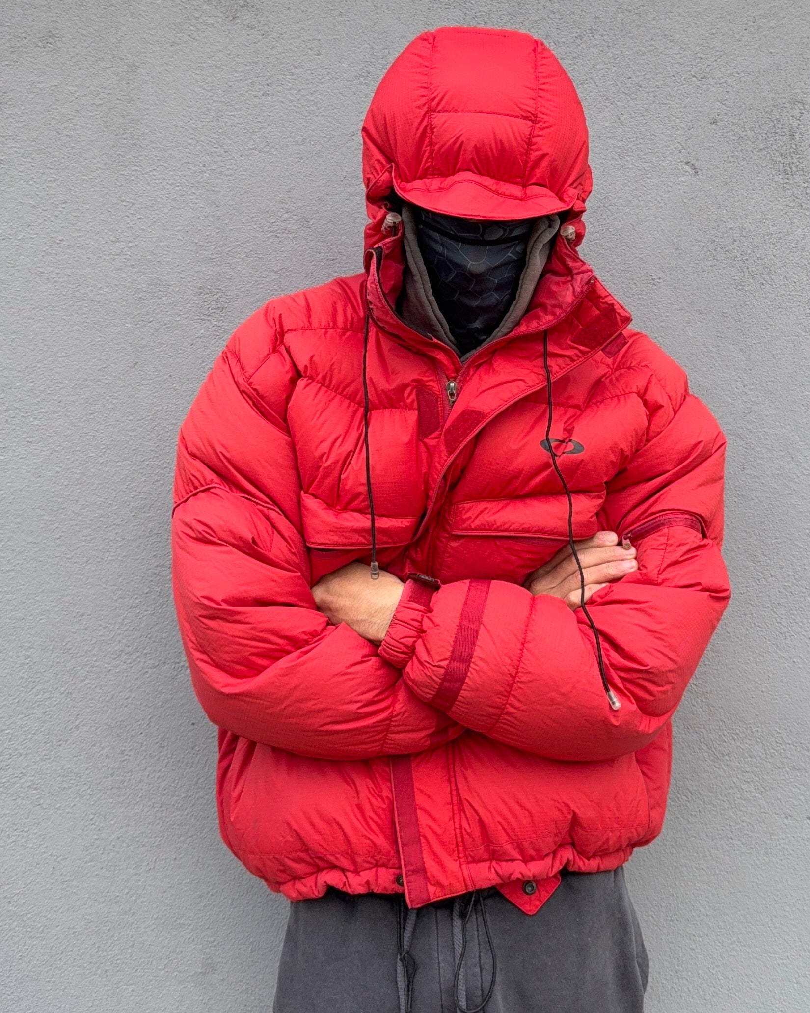 Oakley AW06 Goose Down Red Technical Puffer Jacket - Size M