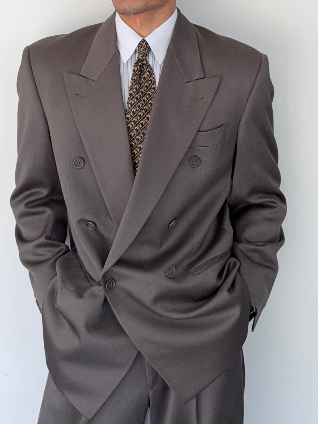 Hugo Boss 1980s 'Mitford' Peak Lapel Double Breasted Pleated Taupe Green Suit - Size L Jacket / 30" Waist