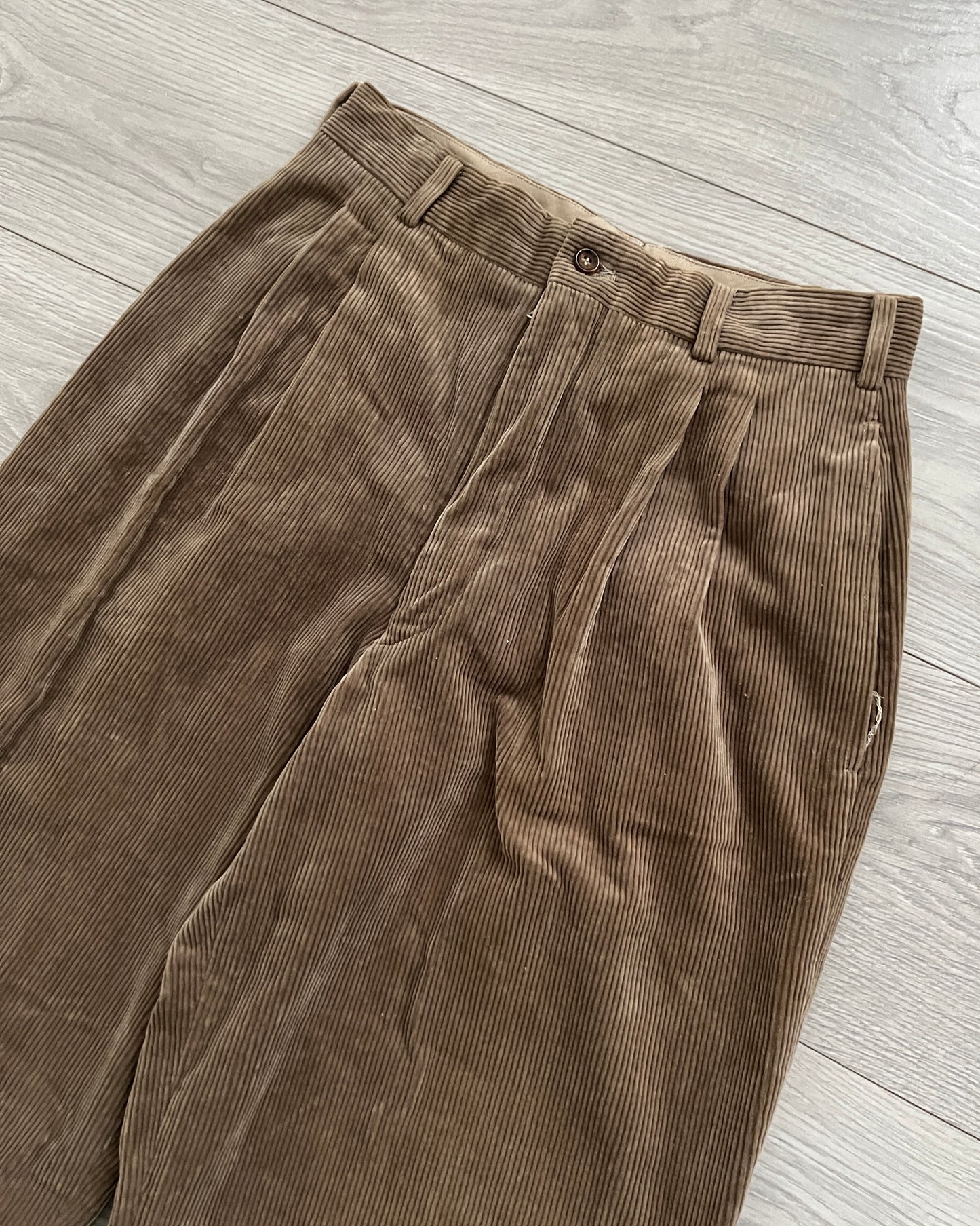 Comme Des Garcons Homme 1990s Pleated Corduroy Pants - Size 30