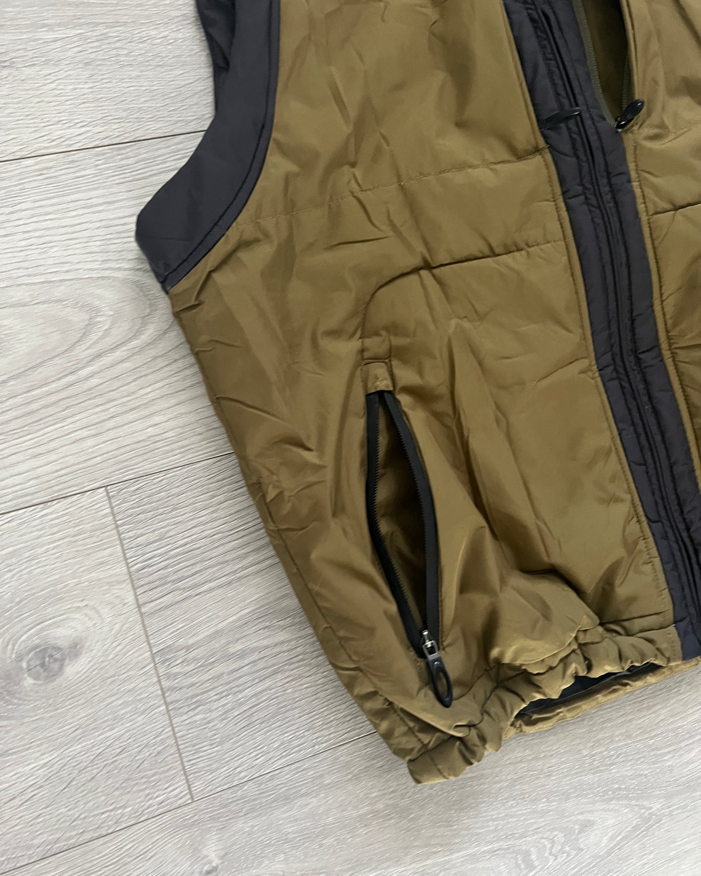 Oakley FW2007 Hydro Fuel Technical Padded Vest - Size L