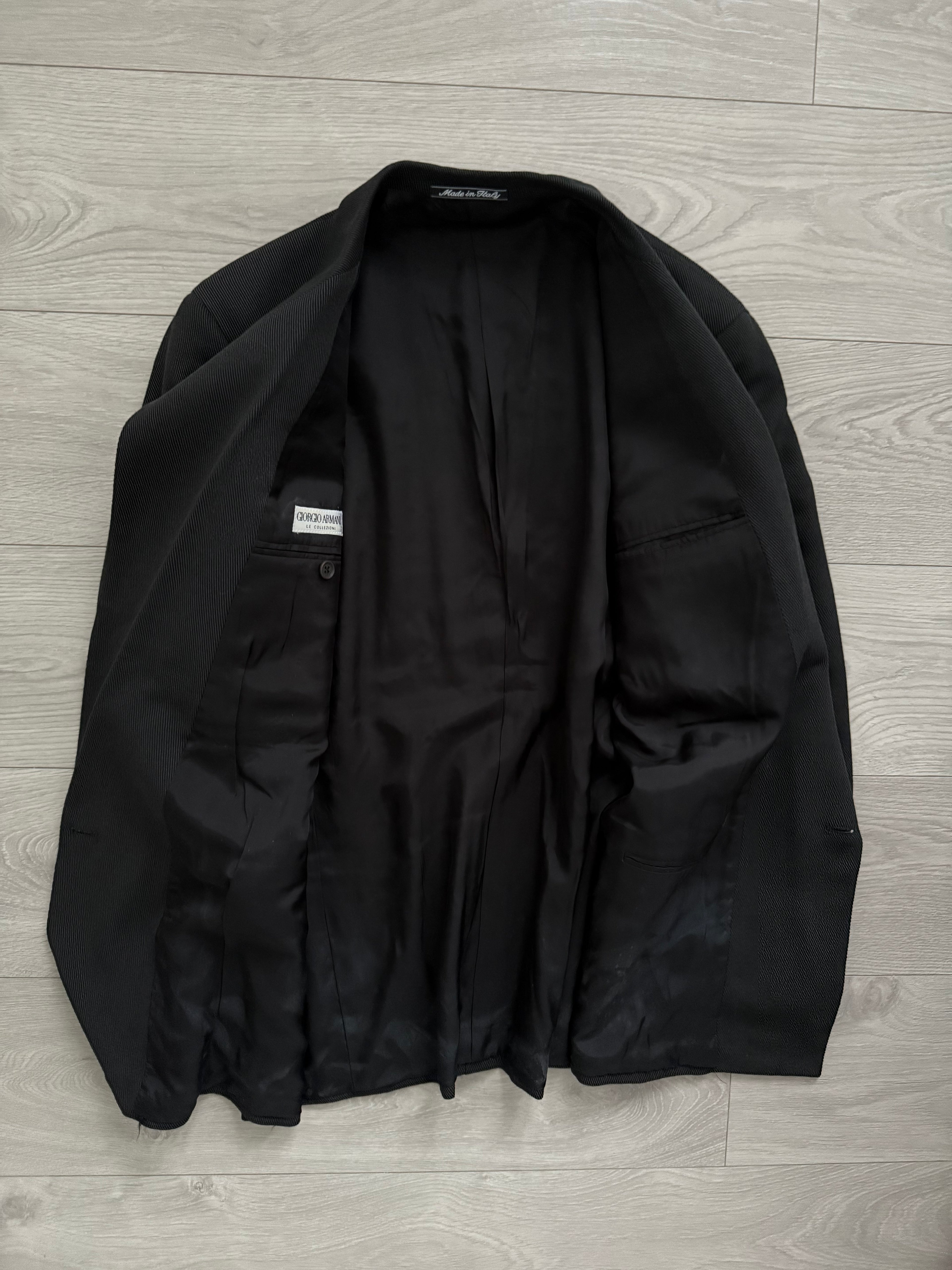 Giorgio Armani 1980s Double Breasted Pleated Wool Suit Black New - Size L Jacket / 32" Waist