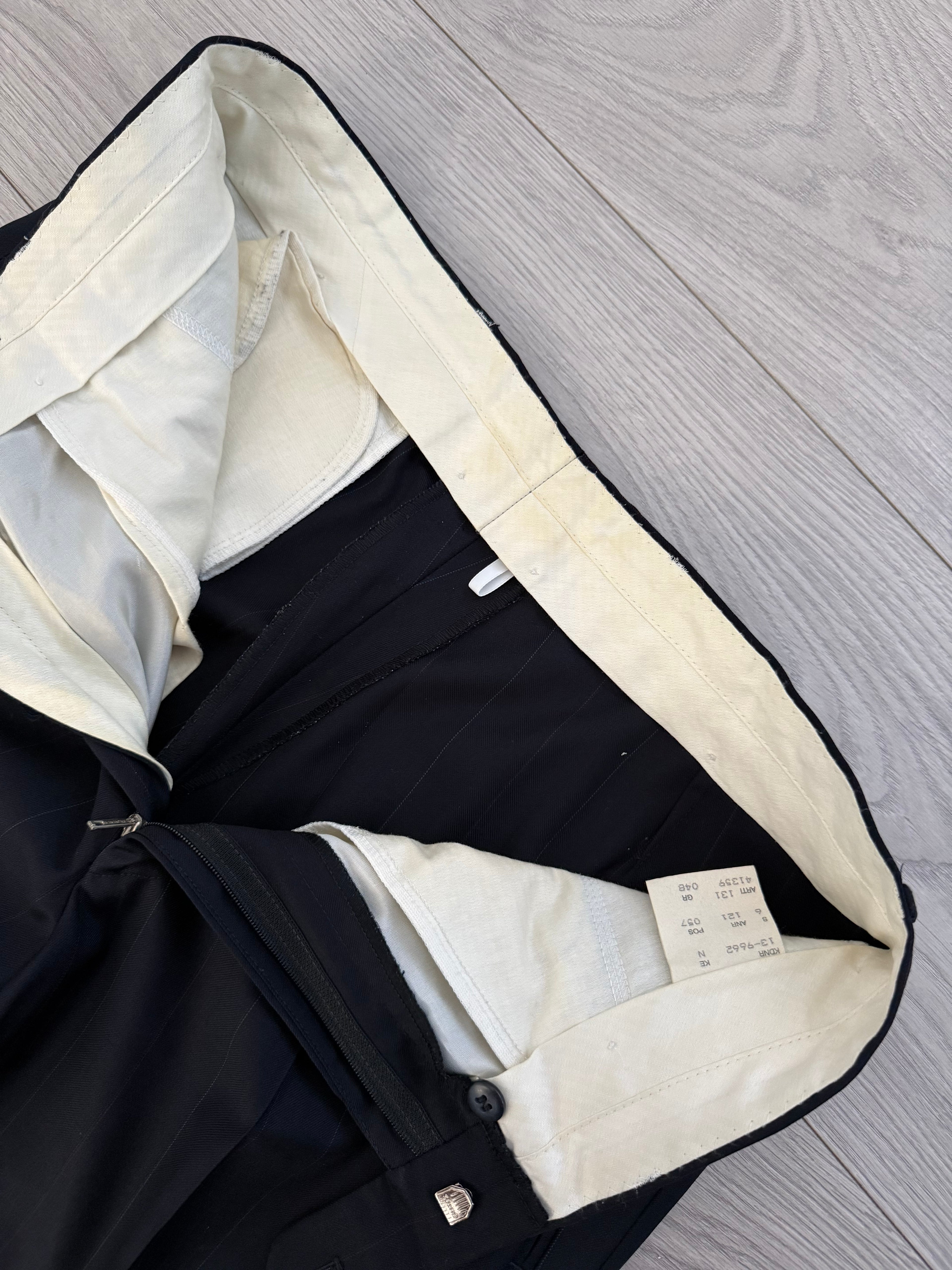 Hugo Boss 1980s 'Mitford' Peaked Lapel Double Breasted Pleated Wool Suit - Size M Jacket / 32" Waist
