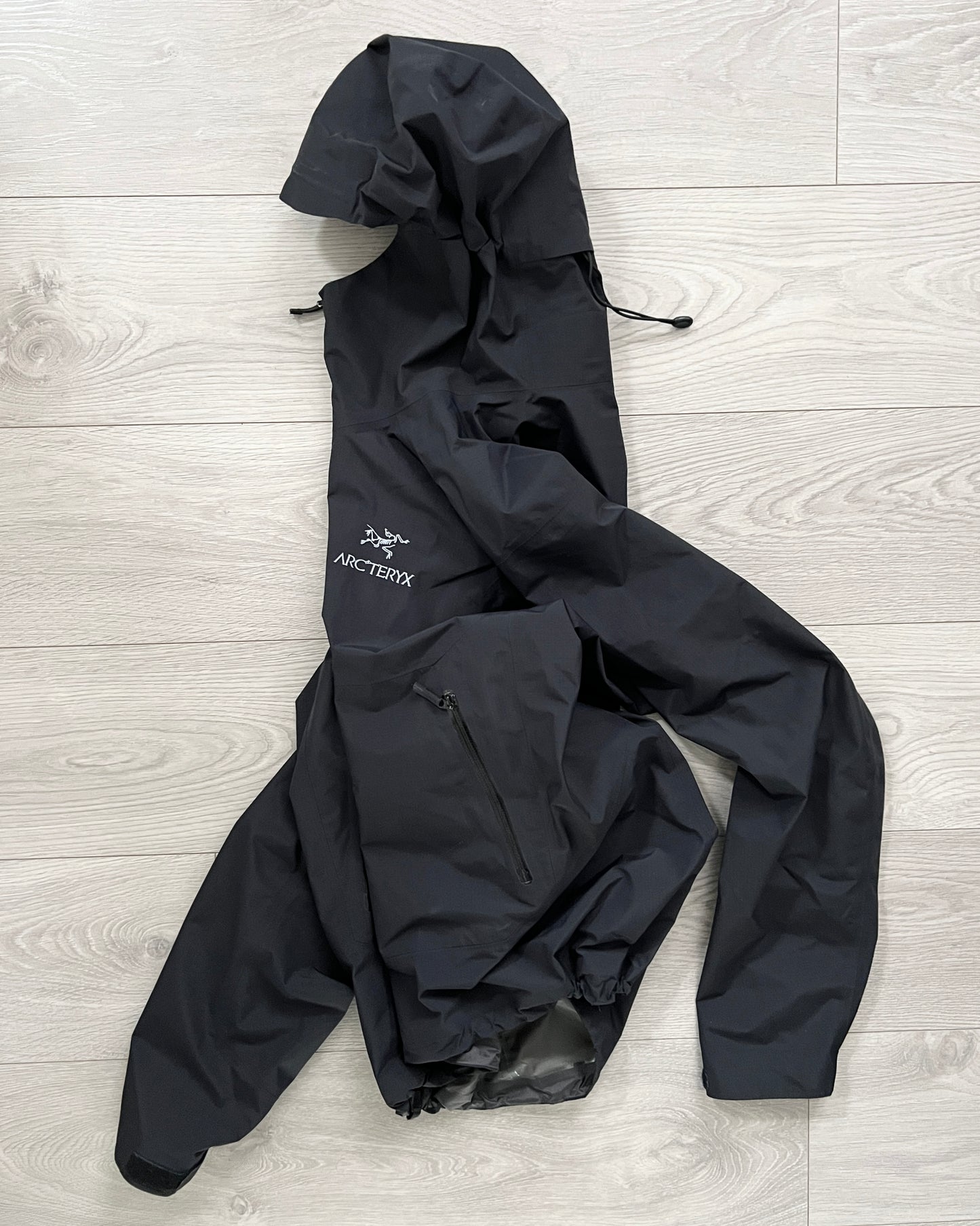 Arcteryx Zeta SL Gore-Tex Waterproof Jacket - Size M