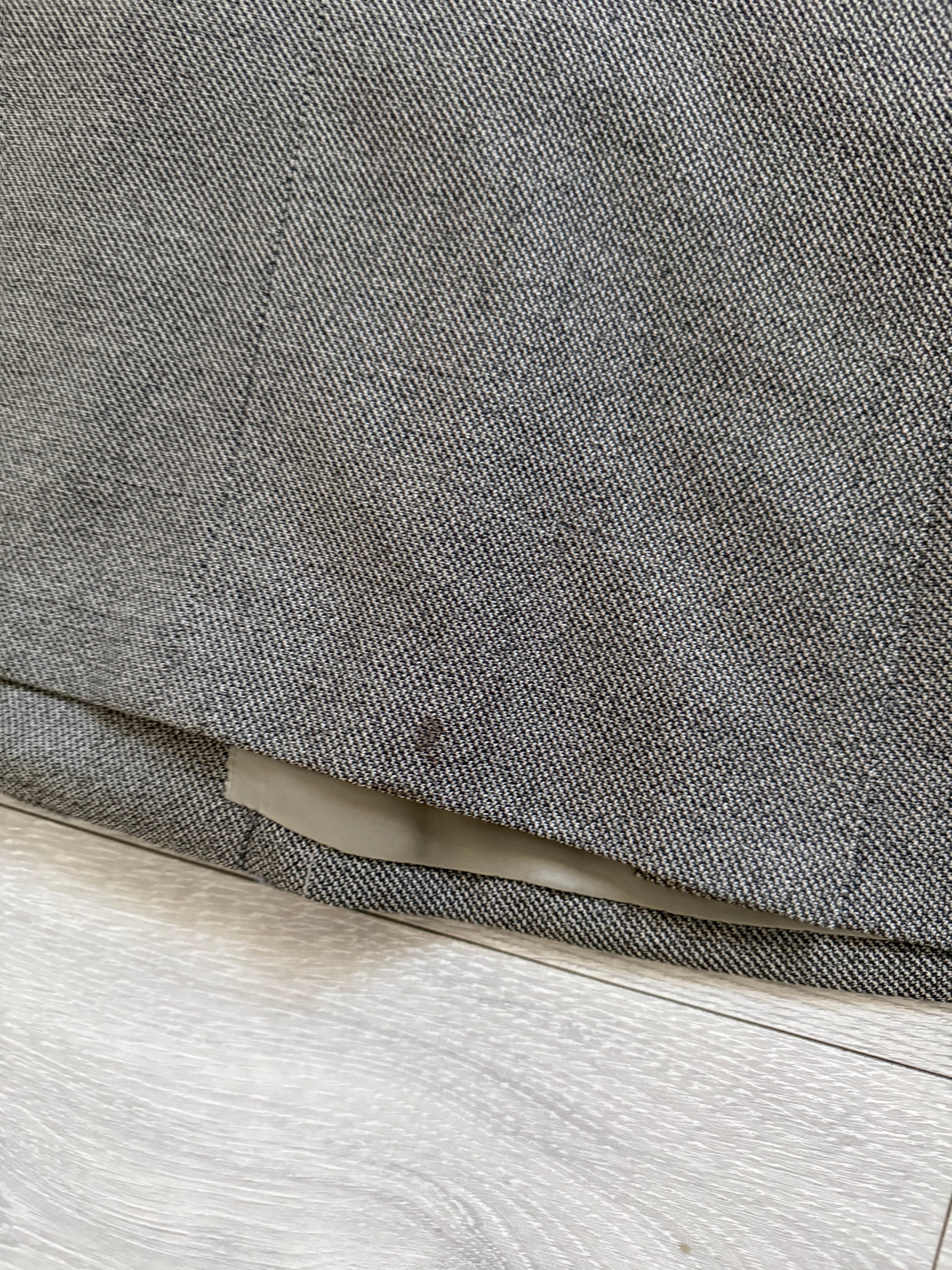 Burberry 1990s Peak Lapel Double Breasted Pleated Textured Taupe Grey Suit - Size M Jacket / 32" Waist