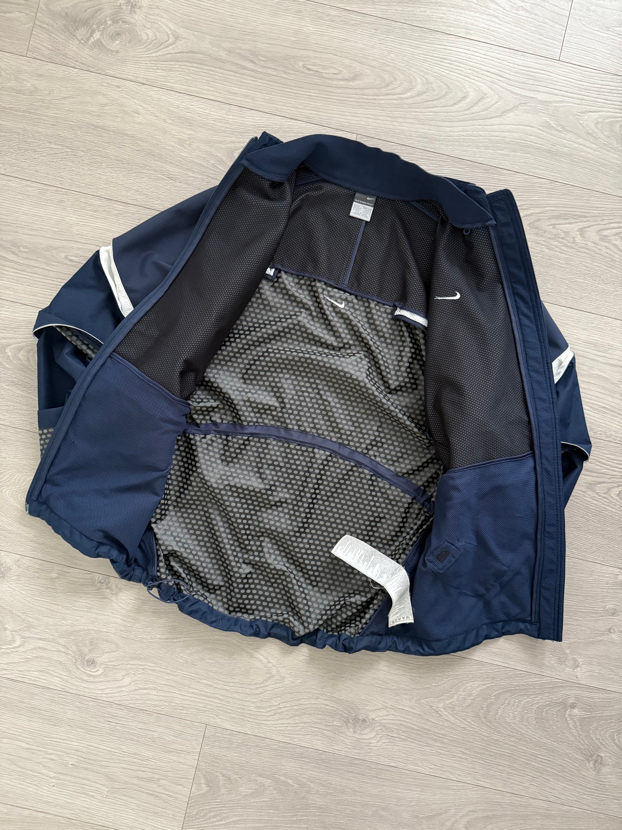 Nike Sphere React 3D Articulated Sleeve Technical Jacket - Size M
