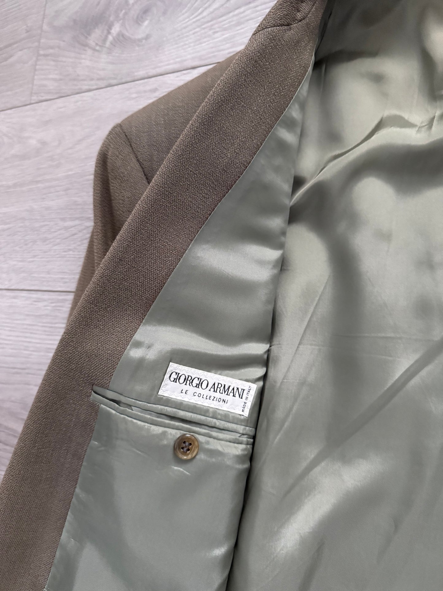 Giorgi Armani 1980s Pleated Double-Breasted Suit - Size L Jacket / 34" Waist