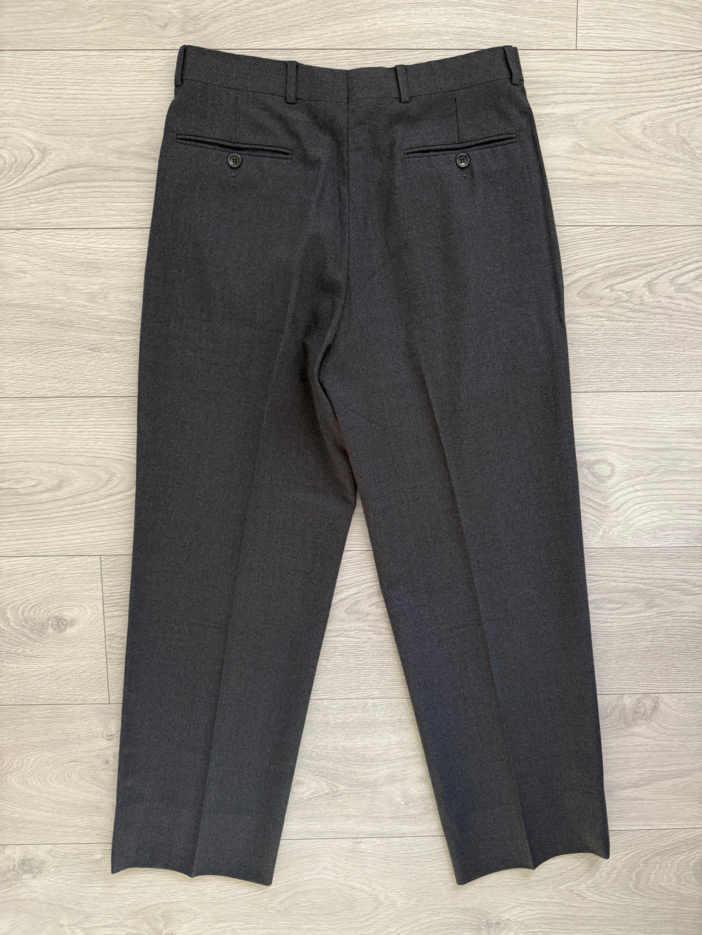 Armani 2000s Pleated Wool Grey Pants - Size 30" Waist