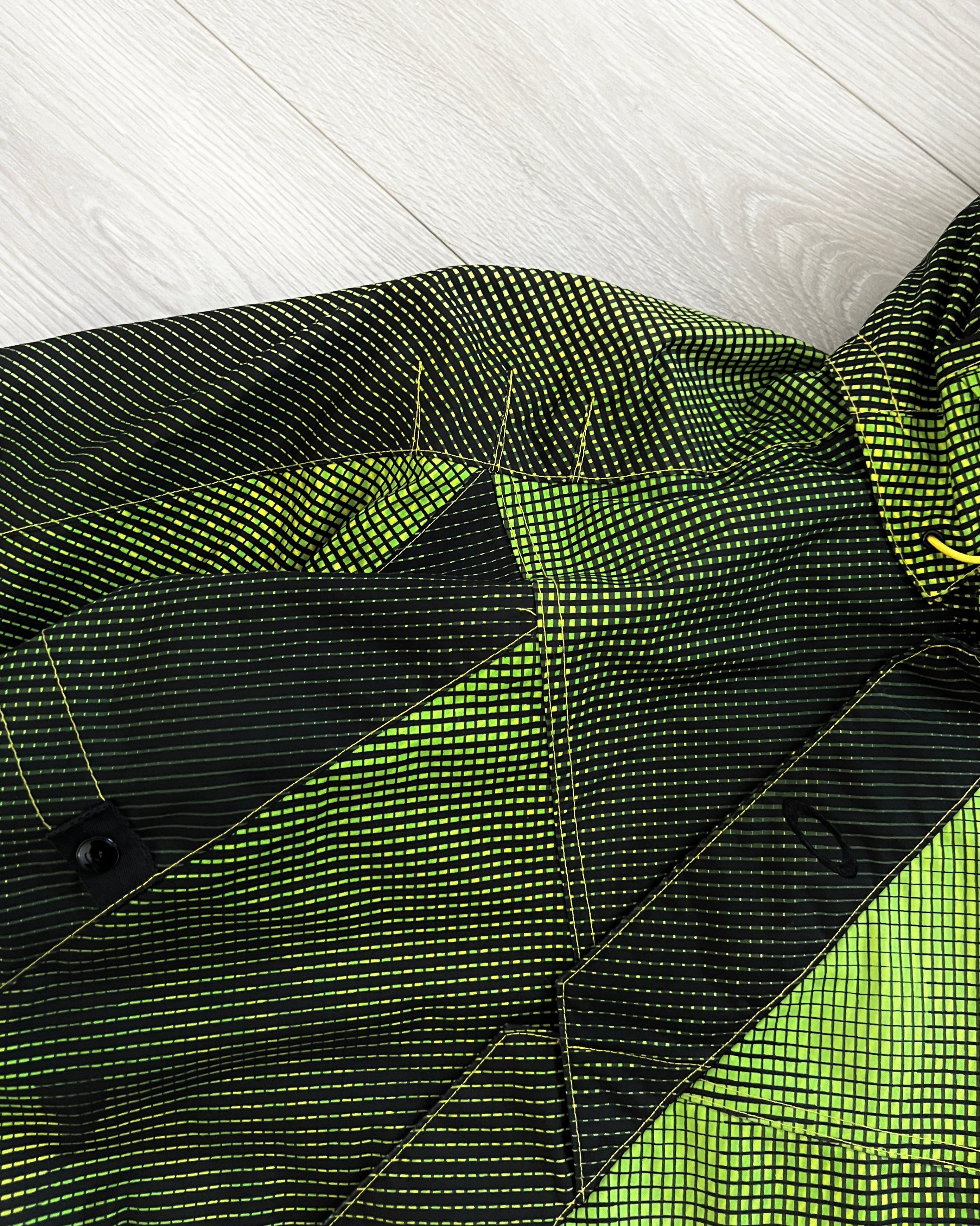 Oakley FW2010 Magnetic Hood 3D Holographic Print Technical Waterproof Jacket - Size M