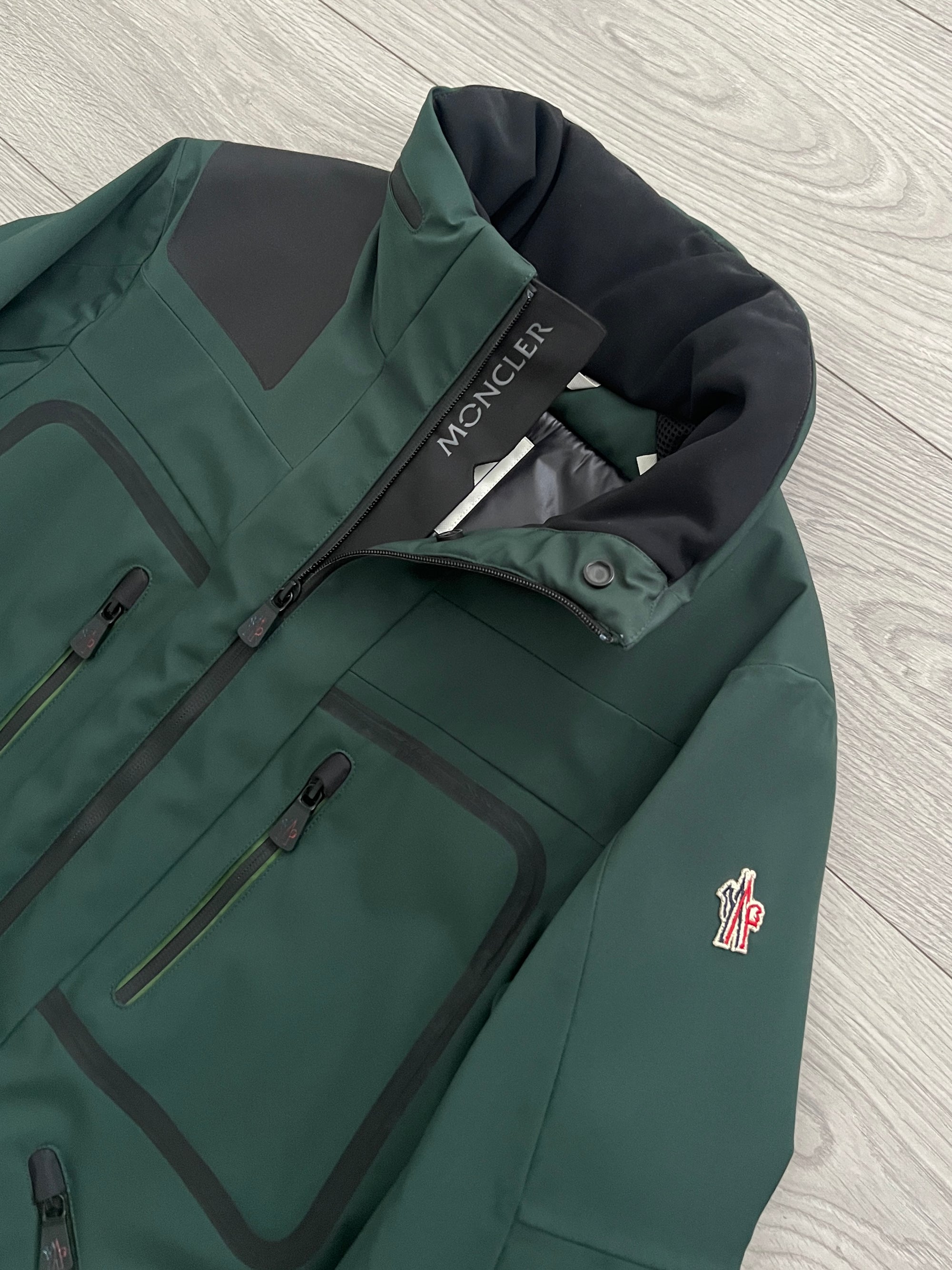 Moncler Grenoble Carmaux Technical Waterproof Insulated Jacket - Size M