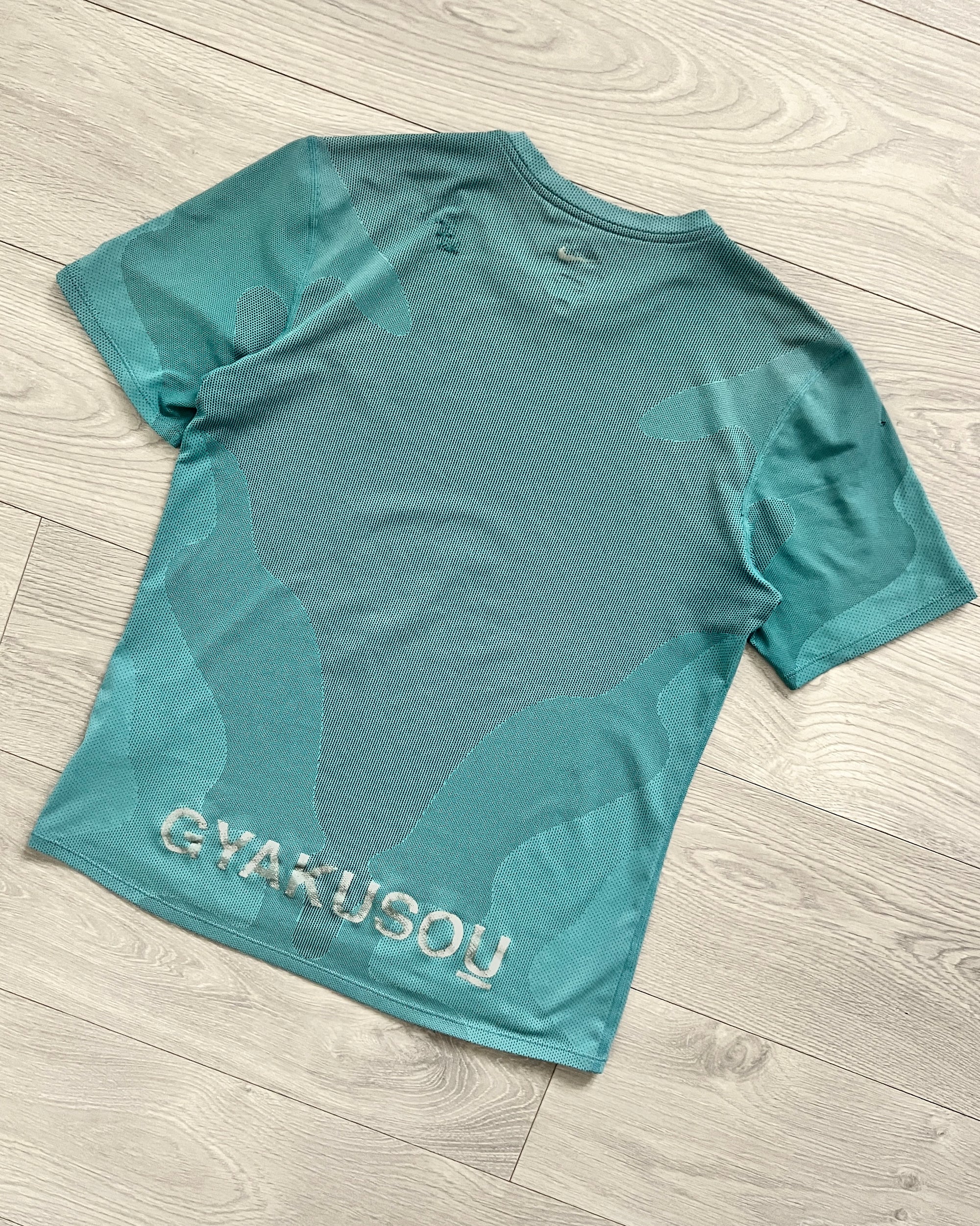Nike Gyakusou FW15' Dri-Fit Sweat Map Technical T-Shirt Turquoise Blue - Size M