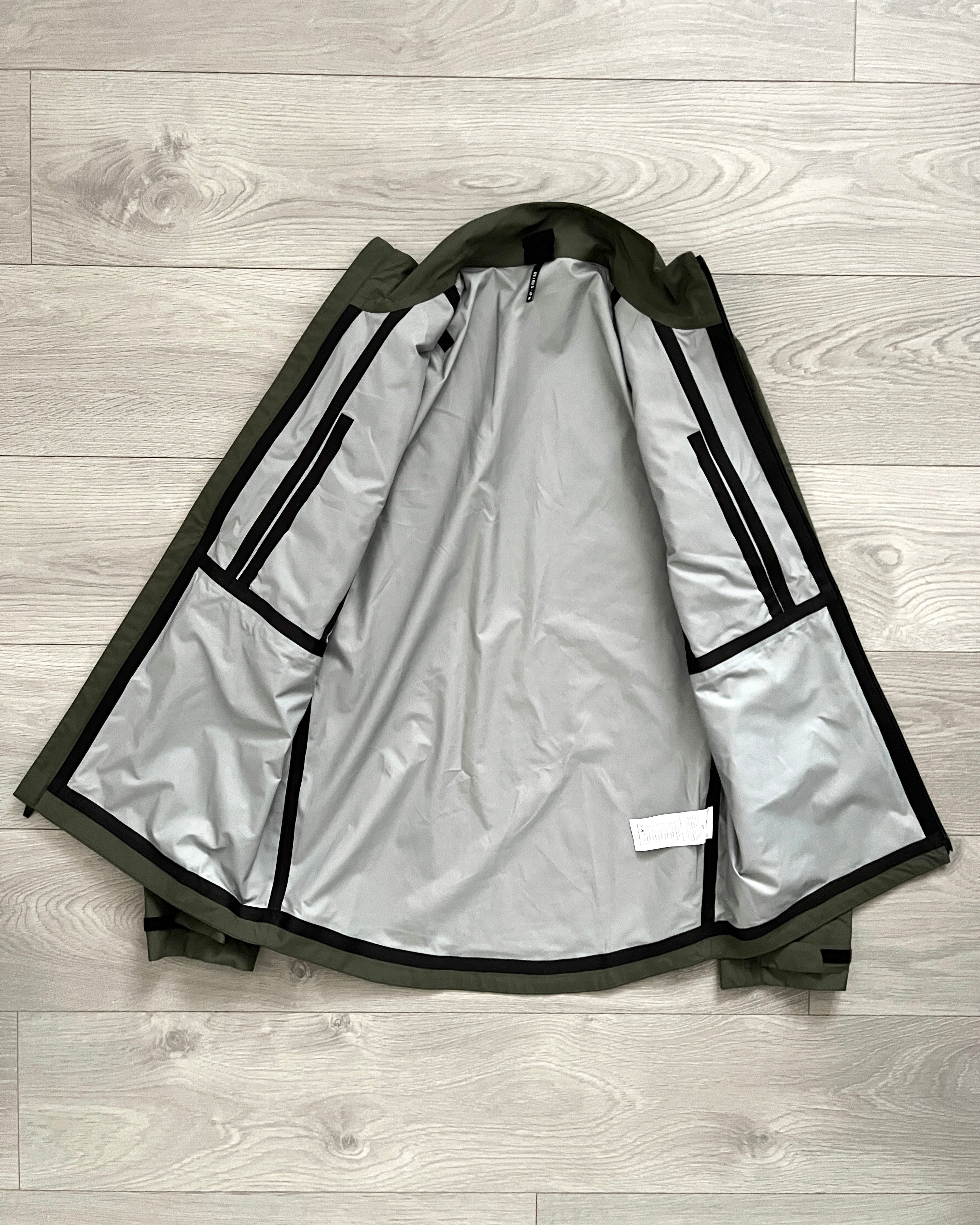 Oakley 2017 Magnetic Latch Stealth Jacket - Size S