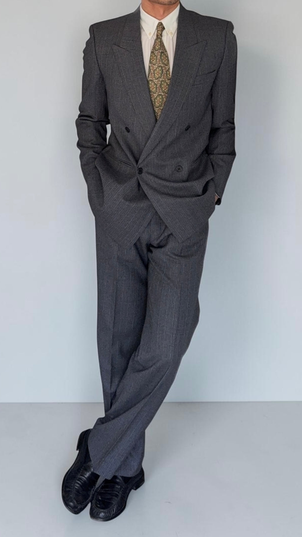Vintage 1980s Peaked Lapel Double Breasted Pleated Wool Suit Grey Made in England - Size S Jacket / 30" Waist