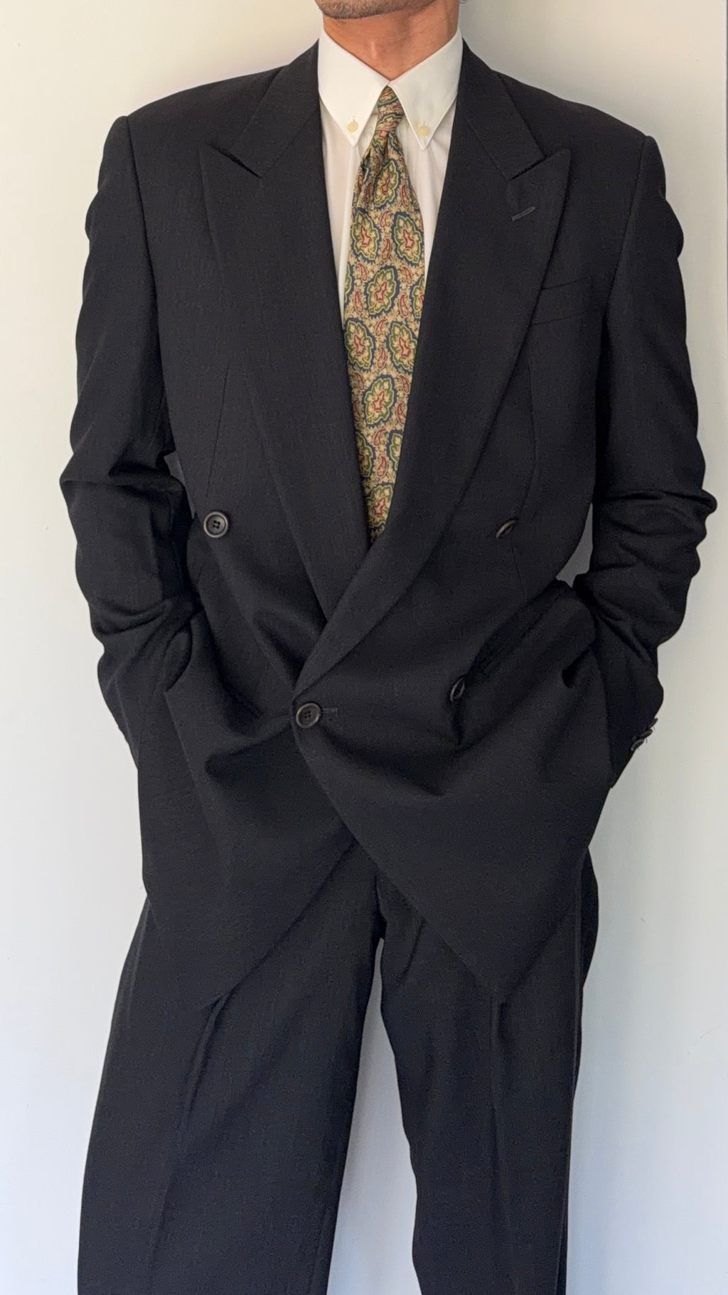 Armani 1990s Peaked Lapel Double Breasted Pleated Wool Suit Charcoal Grey - Size L Jacket / 33" Waist