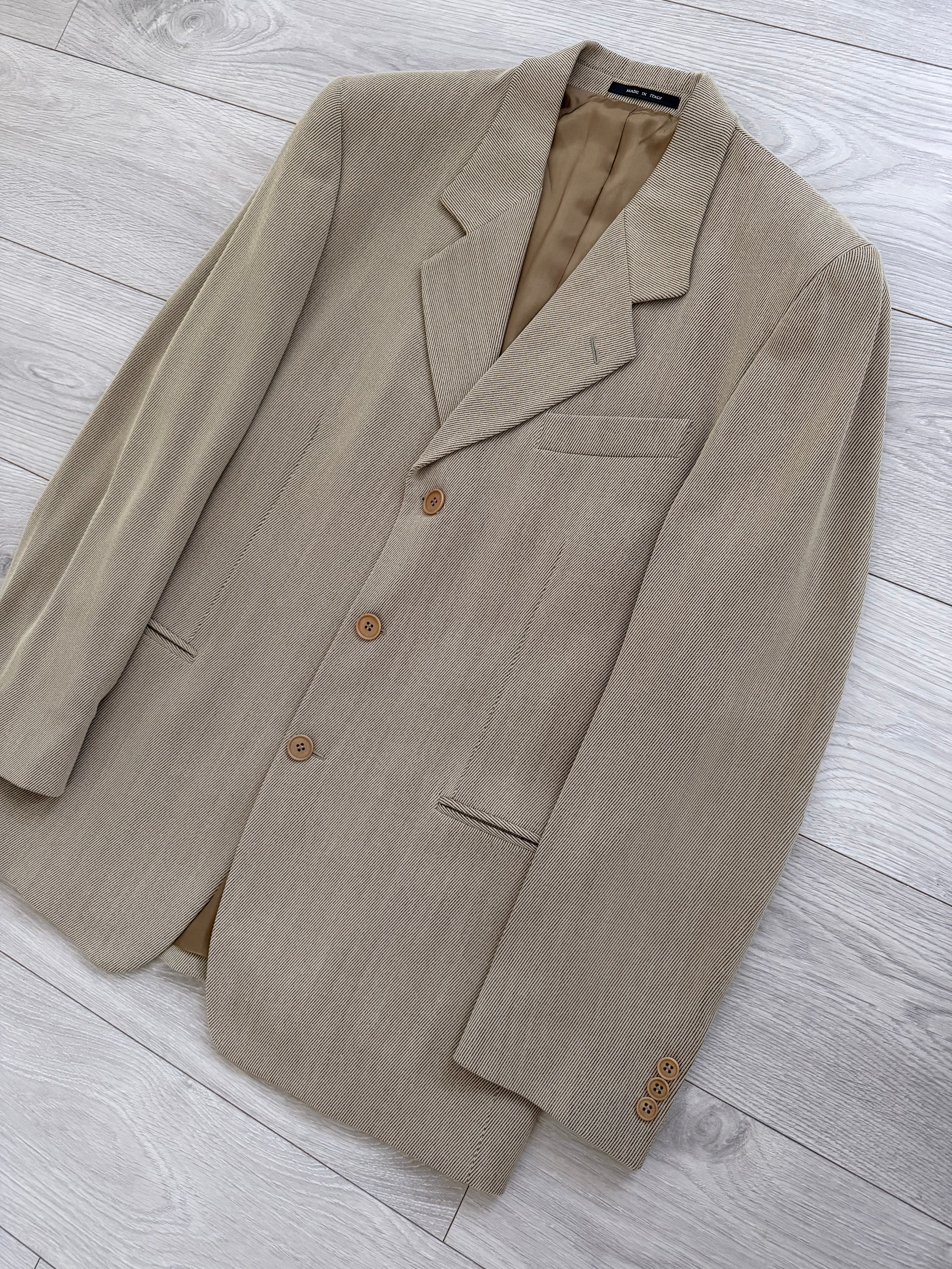 Emporio Armani 1990s Crepe Twill Weave 3B Double-Pleated Suit Sand Beige - Size M Jacket / 32" Waist