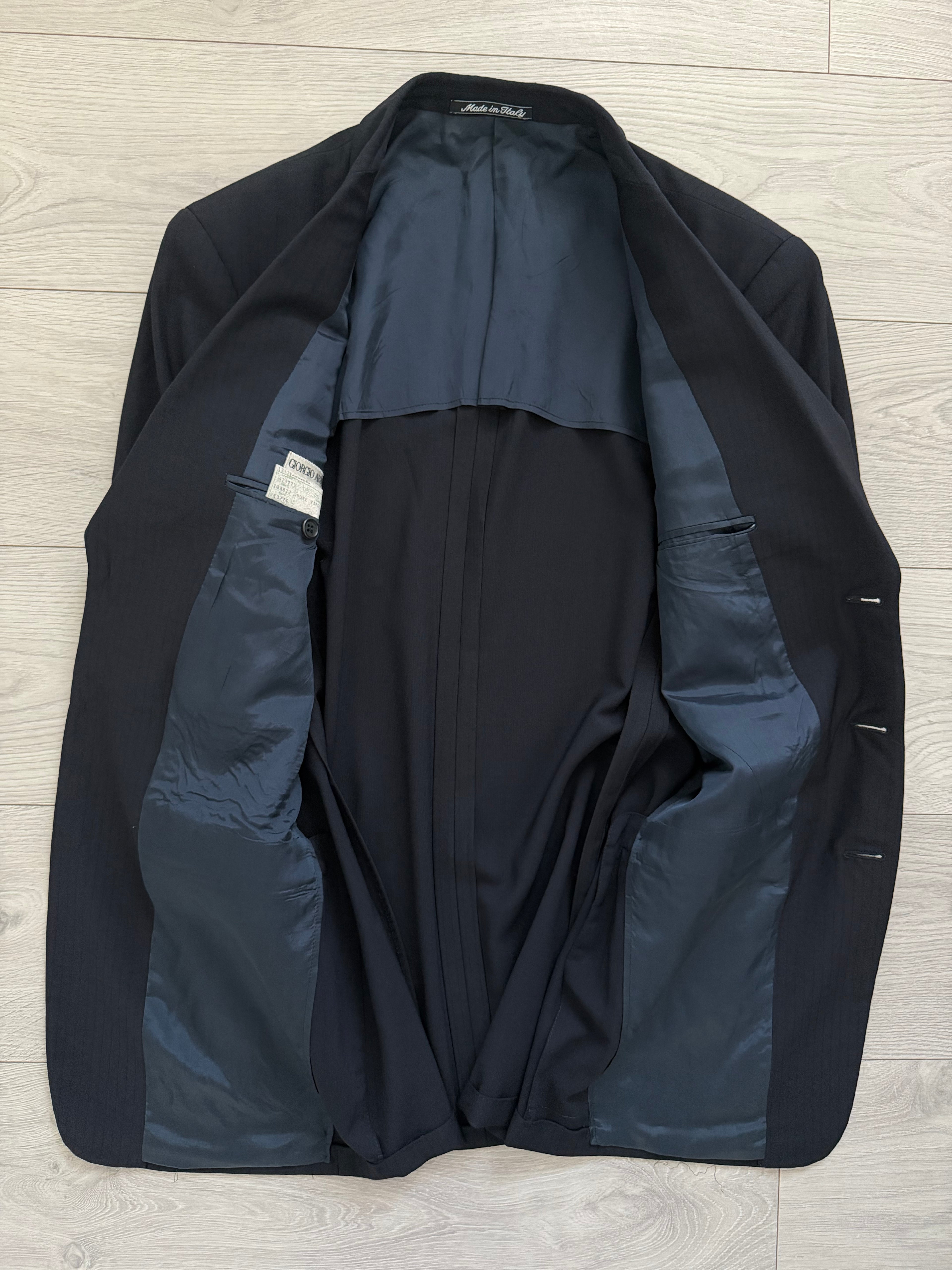 Giorgio Armani 1980s 3B Double Pleat Lightweight Navy Wool Suit - Size M Jacket / 30" Waist