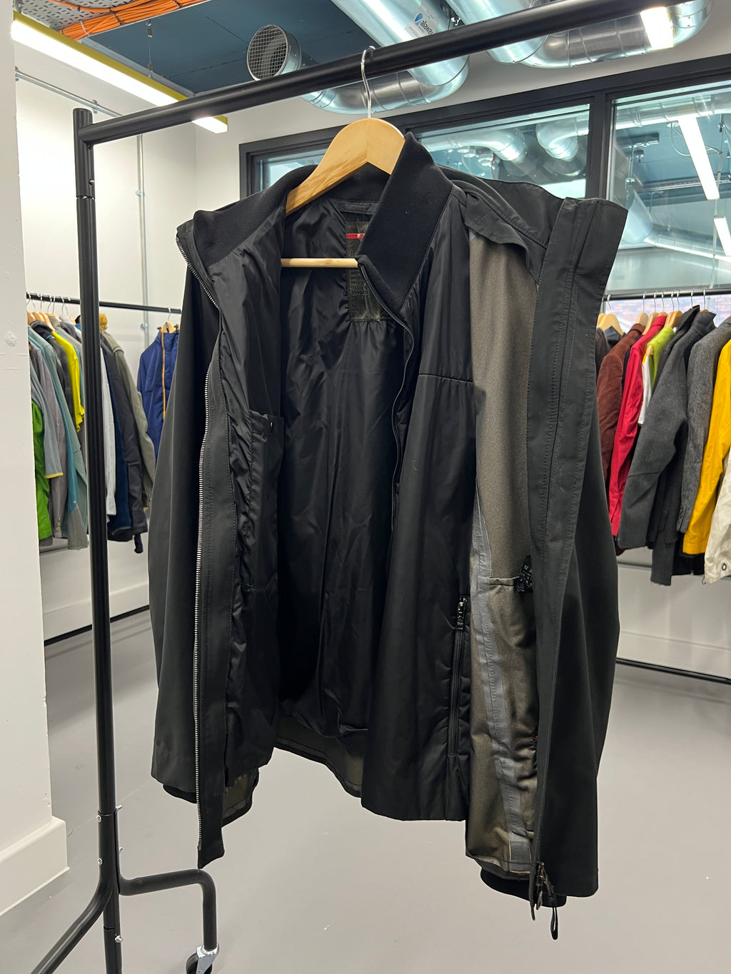Prada Sport 2in1 Gore-Tex Jacket & Removable Padded Lining Jacket - Size M