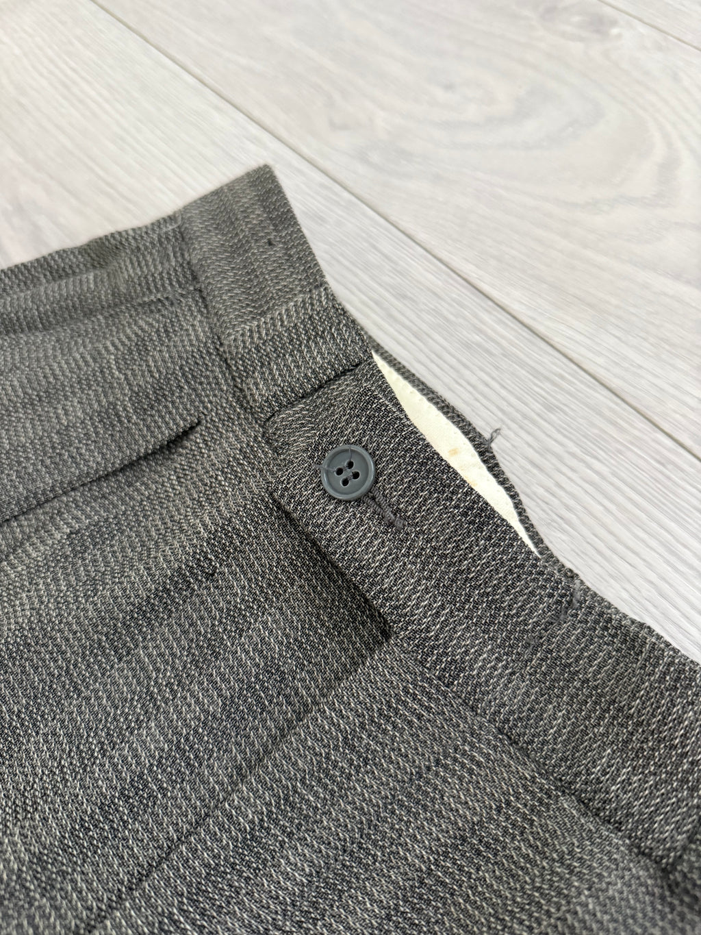 Emporio Armani 1980s Peaked Lapel Double Breasted Textured Wool Pleated Suit - Size S Jacket / 28" Waist