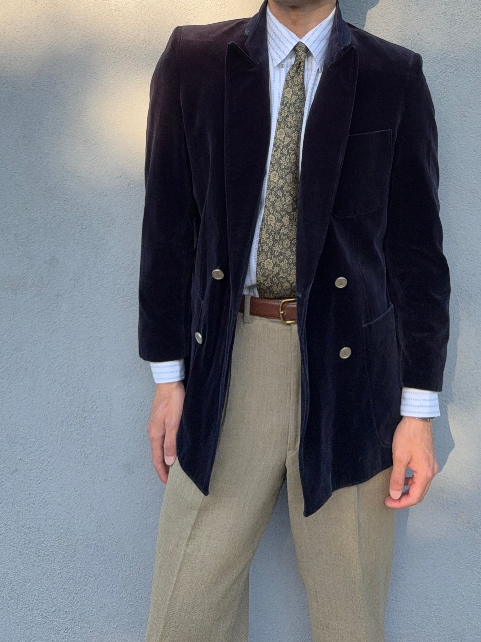 Yves Saint Laurent 1980s Velvet Peaked Lapel Double Breasted Metal Button Blazer Jacket - Size S